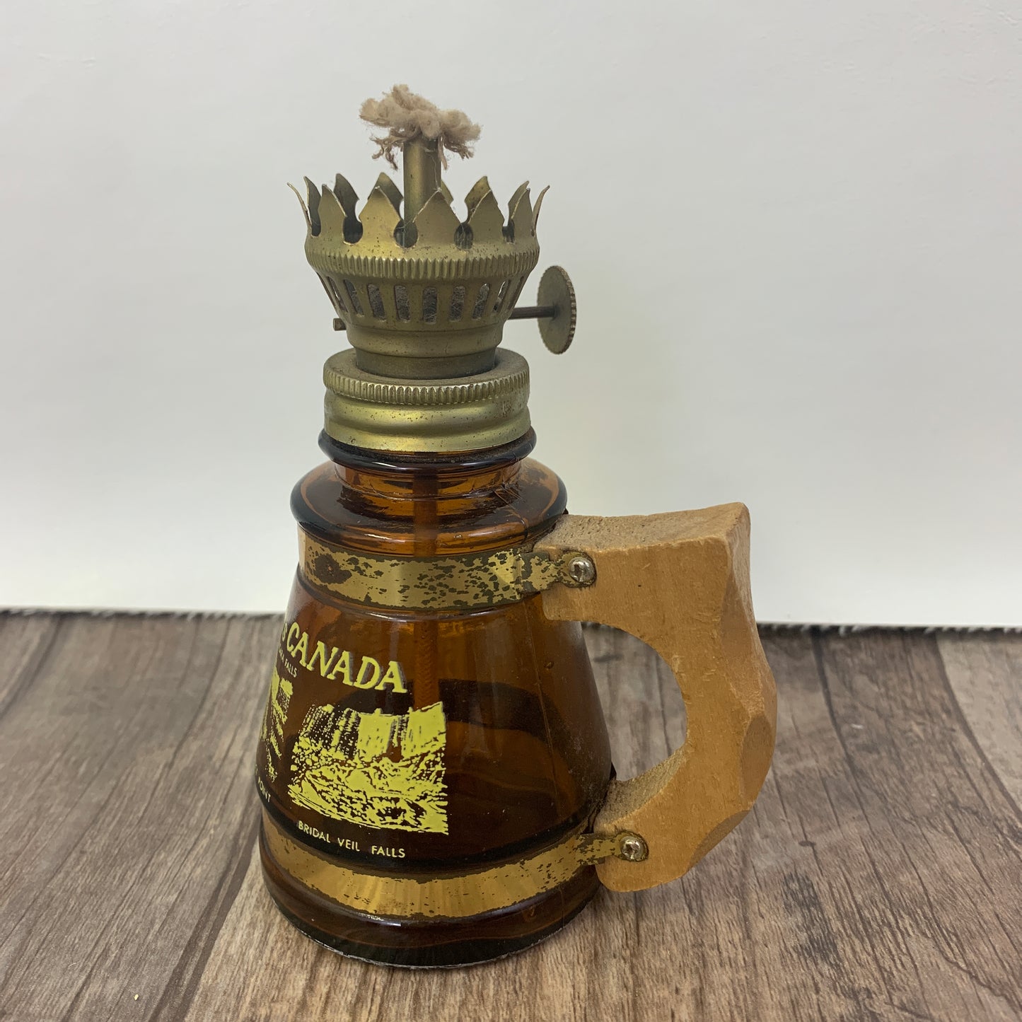 Vintage Niagara Falls Mini Oil Lamp Souvenir, Amber Glass Oil Lamp