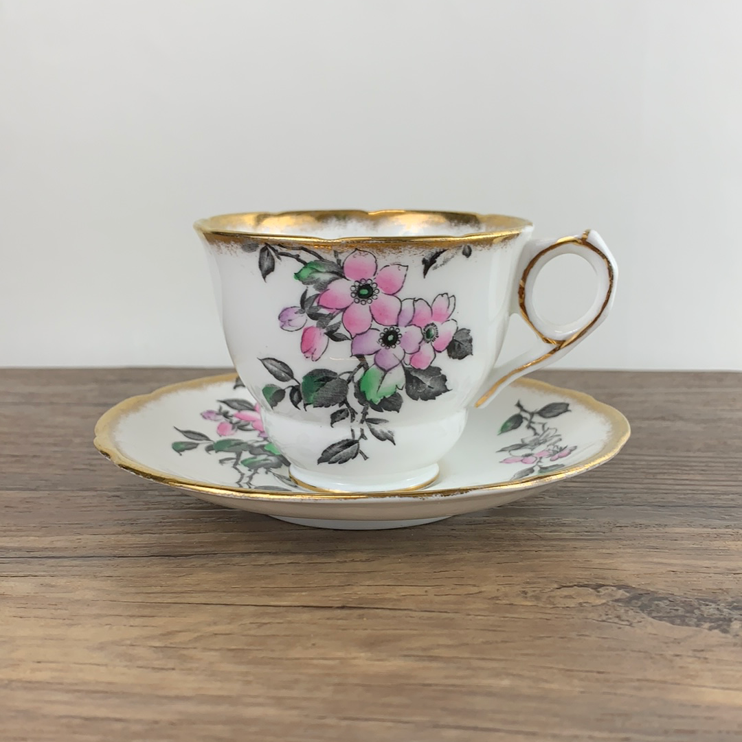 Vintage Teacup with Pink and Purple Floral Pattern Vintage English Tea Cup Royal Standard Fine Bone China