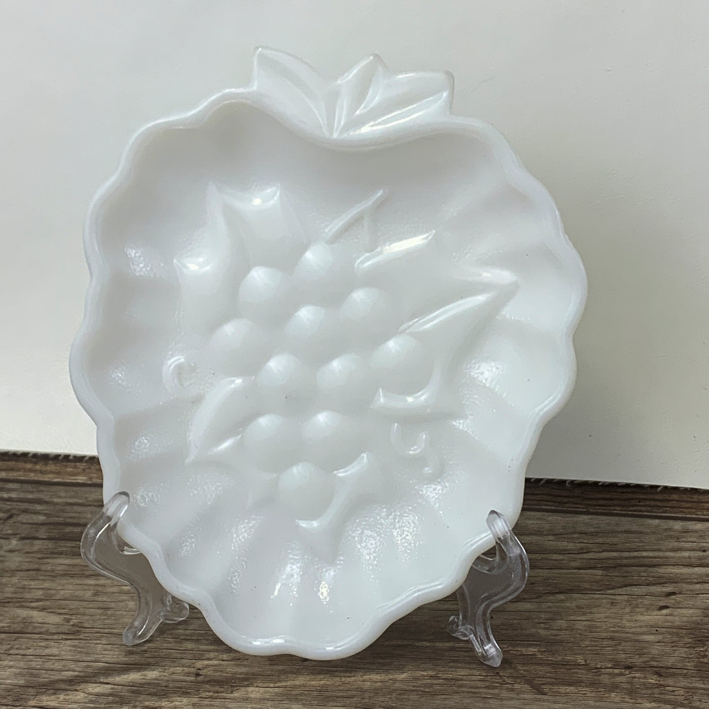 Vintage Milk Glass Grape Leaf Dish, Vintage Farmhouse Decor