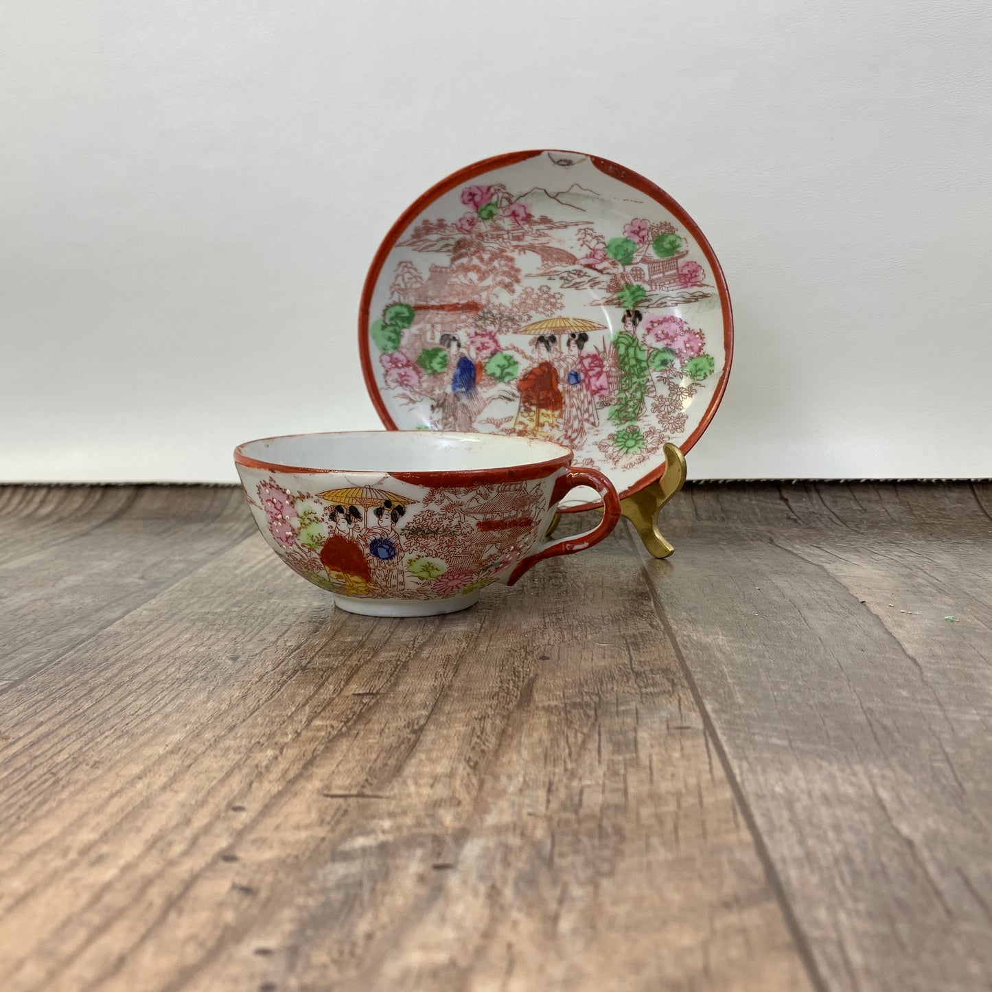 Moriage Teacup and Saucer Japanese Landscape Scene