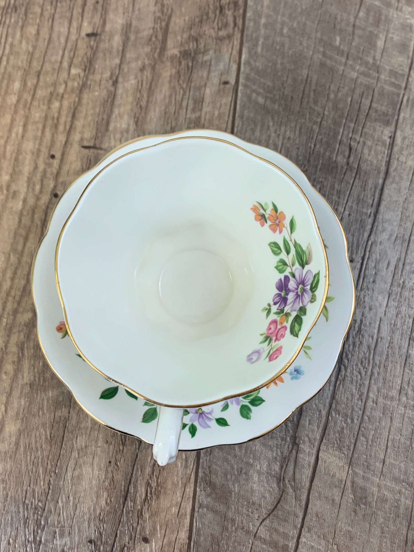 Royal Albert Vintage Teacup Devon Pattern Random Harvest Series