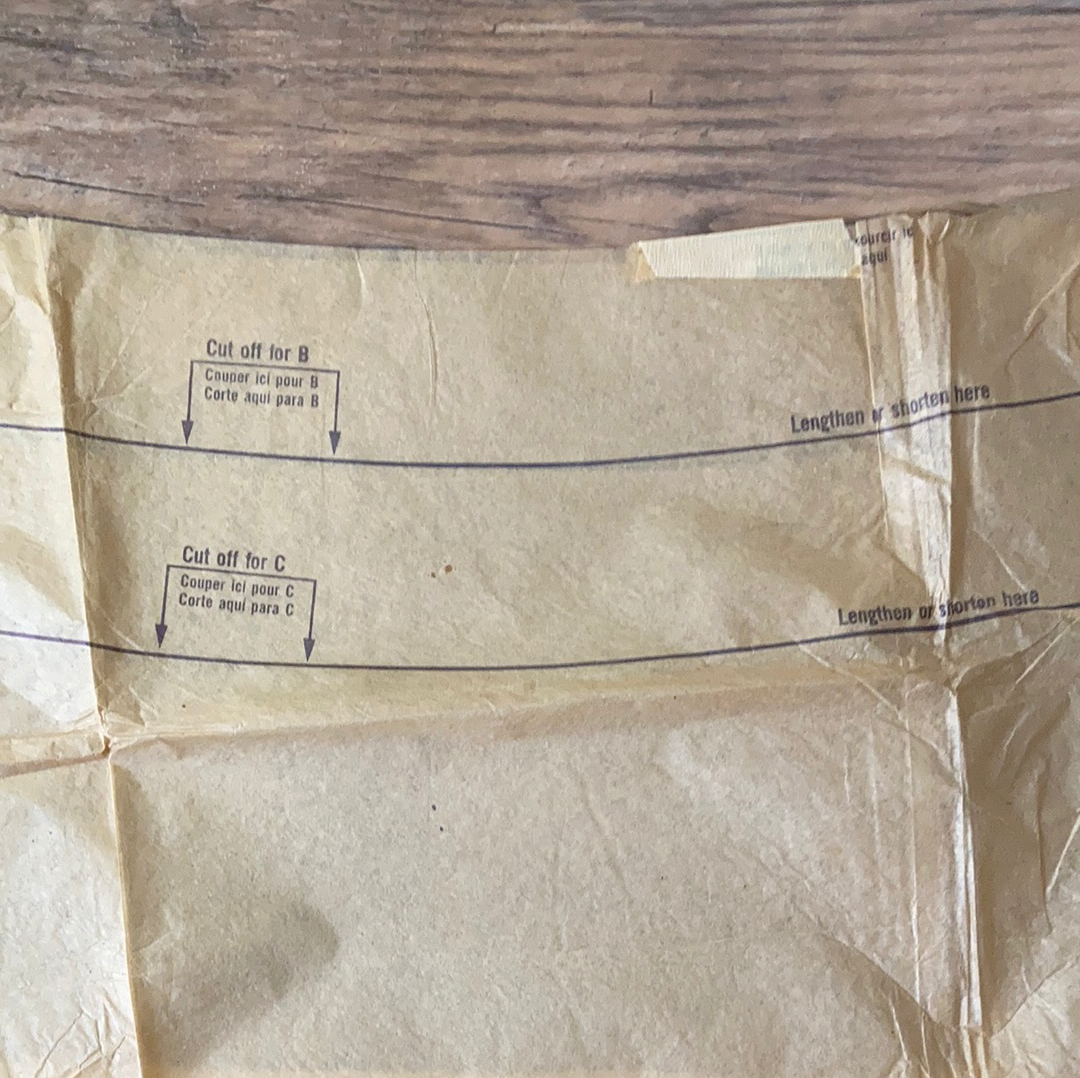 Misses Flared Skirt Mini Midi or Maxi Length Vintage Sewing Pattern Waist 26 and a half Hip 36 Vogue 8351