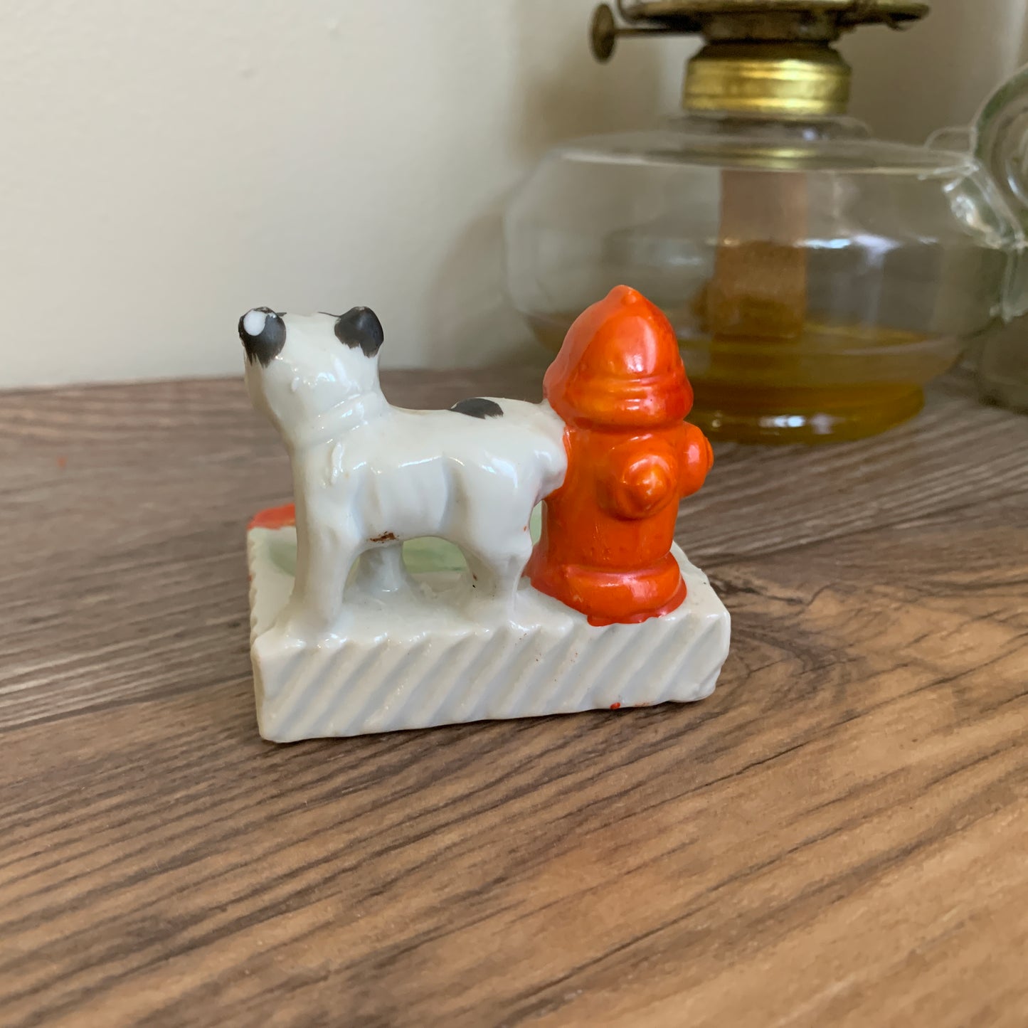 Mini Ceramic Ashtray No Parking Dog Peeing on Fire Hydrant Made in Japan collectibe