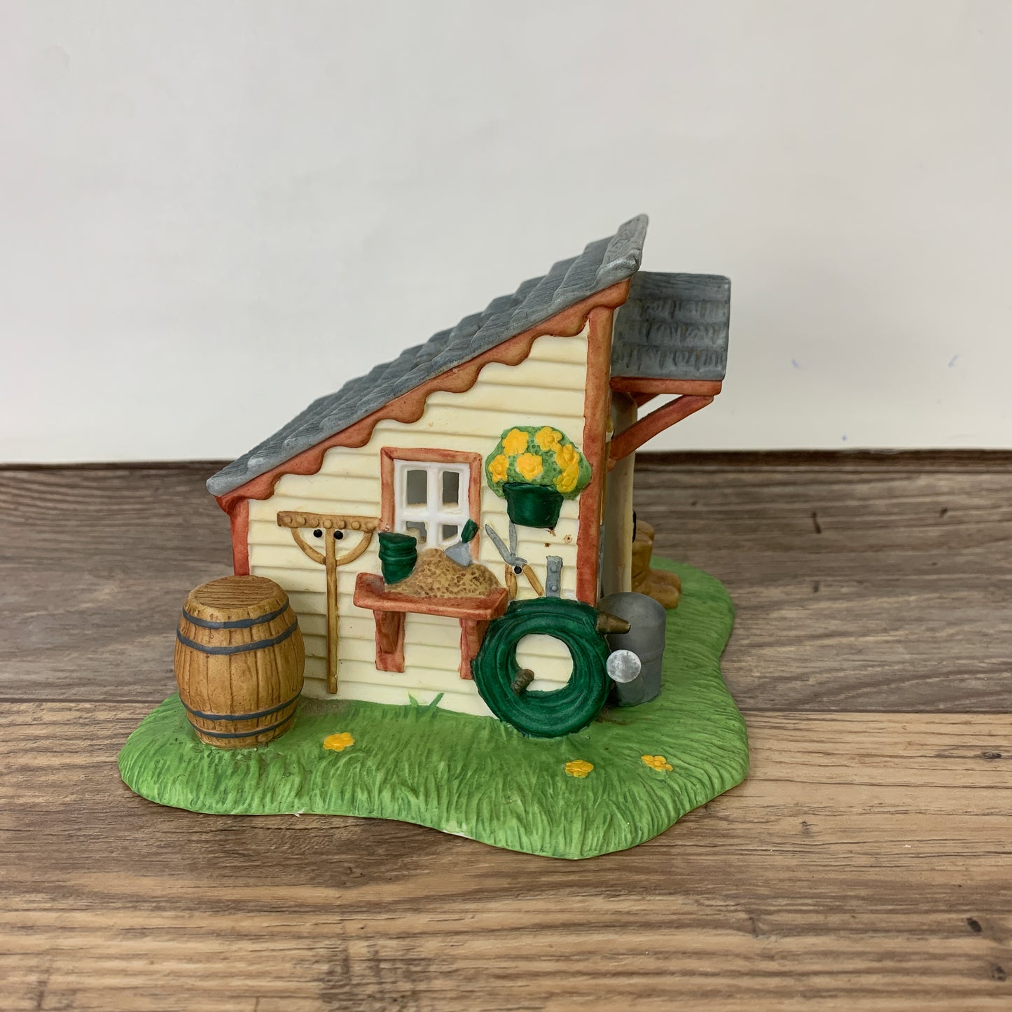 Garden Shed Tealite Holder, Partylite P0700 Garden House