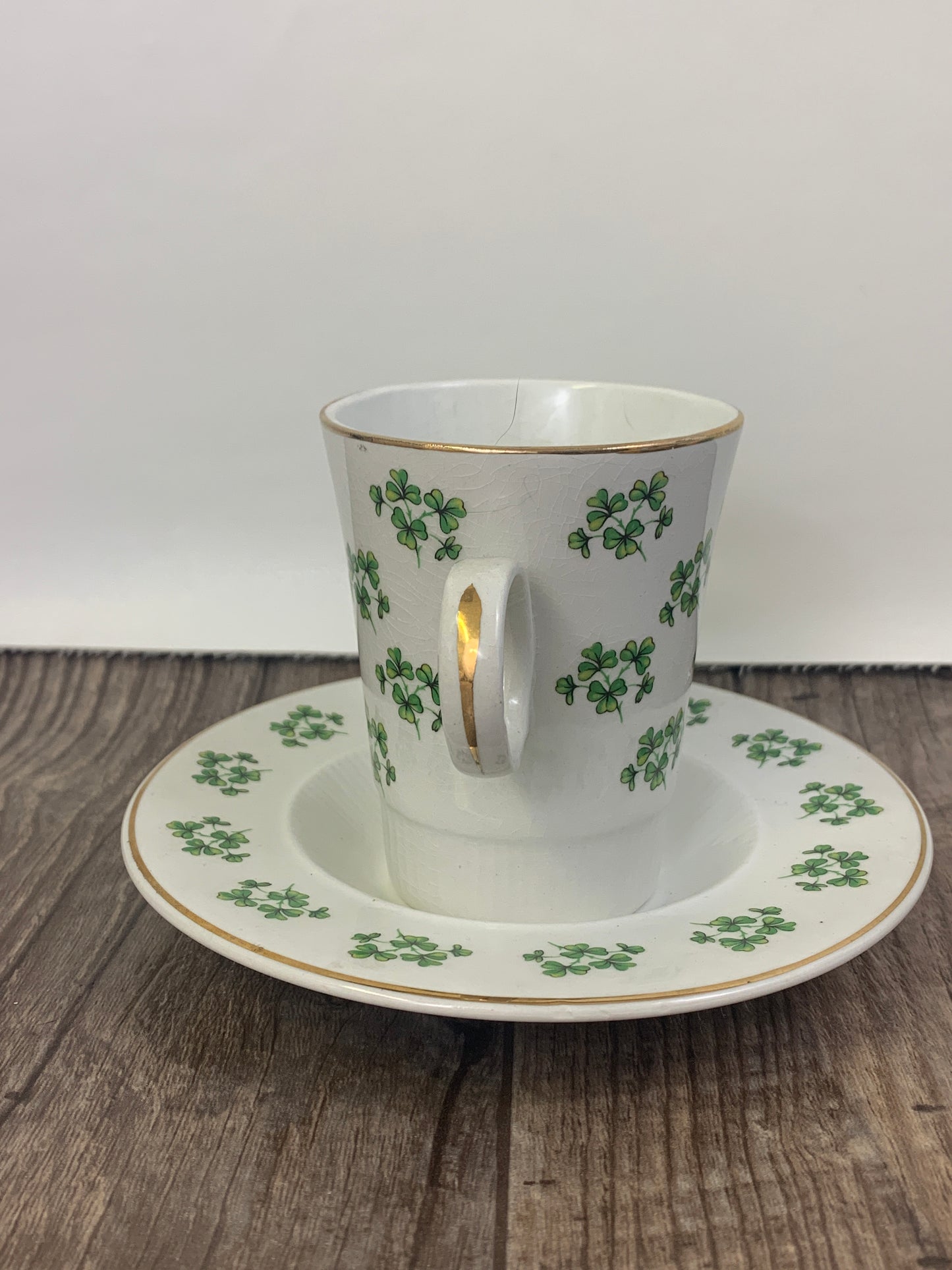 Shamrock Teacup Made in Ireland Arklow Pottery Patricia Pattern Vintage Teacup