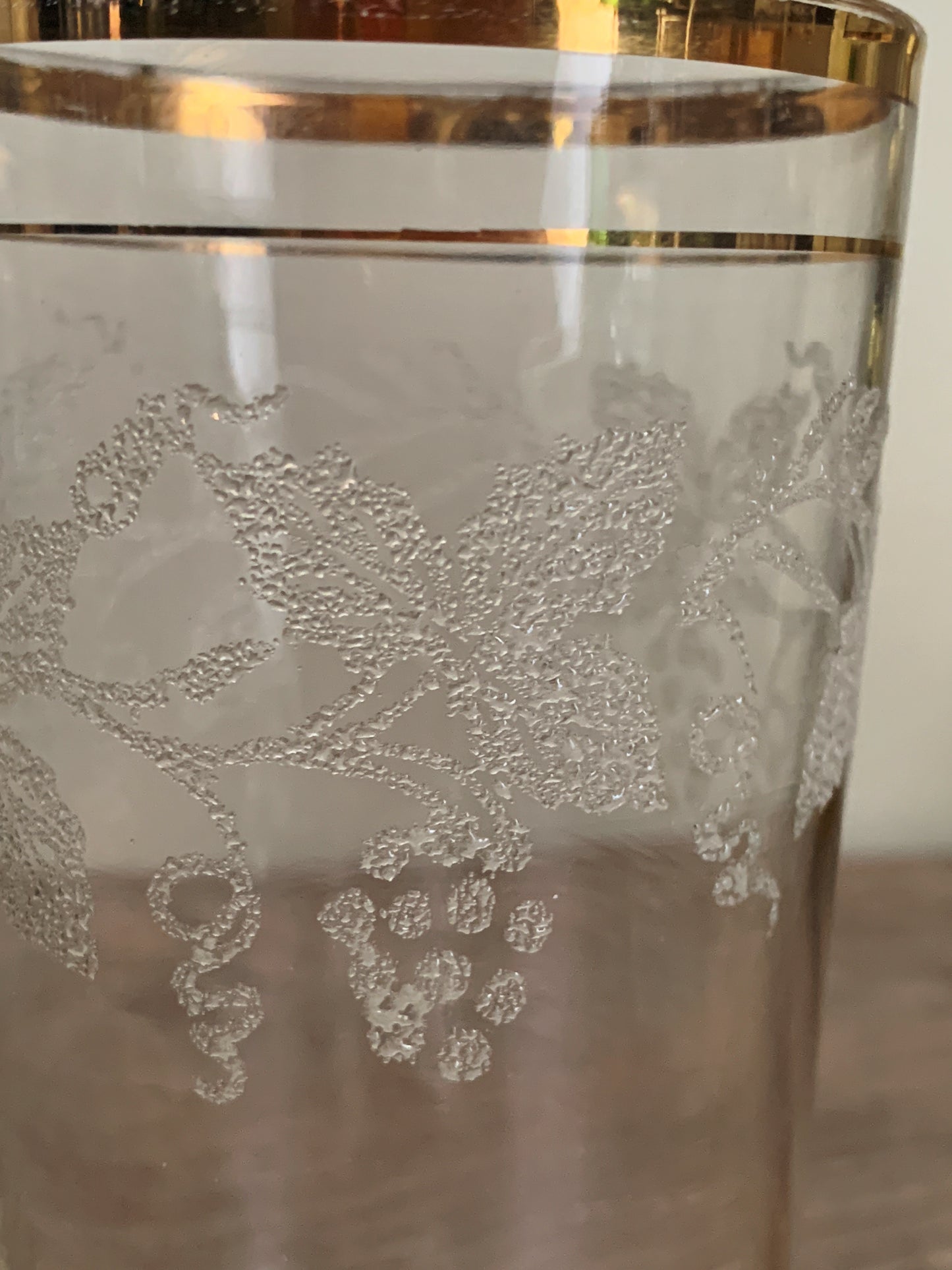 Vintage Cocktail Glasses in Wire Caddy with Frosted Grapevine Pattern Gold Trim Vintage Barware