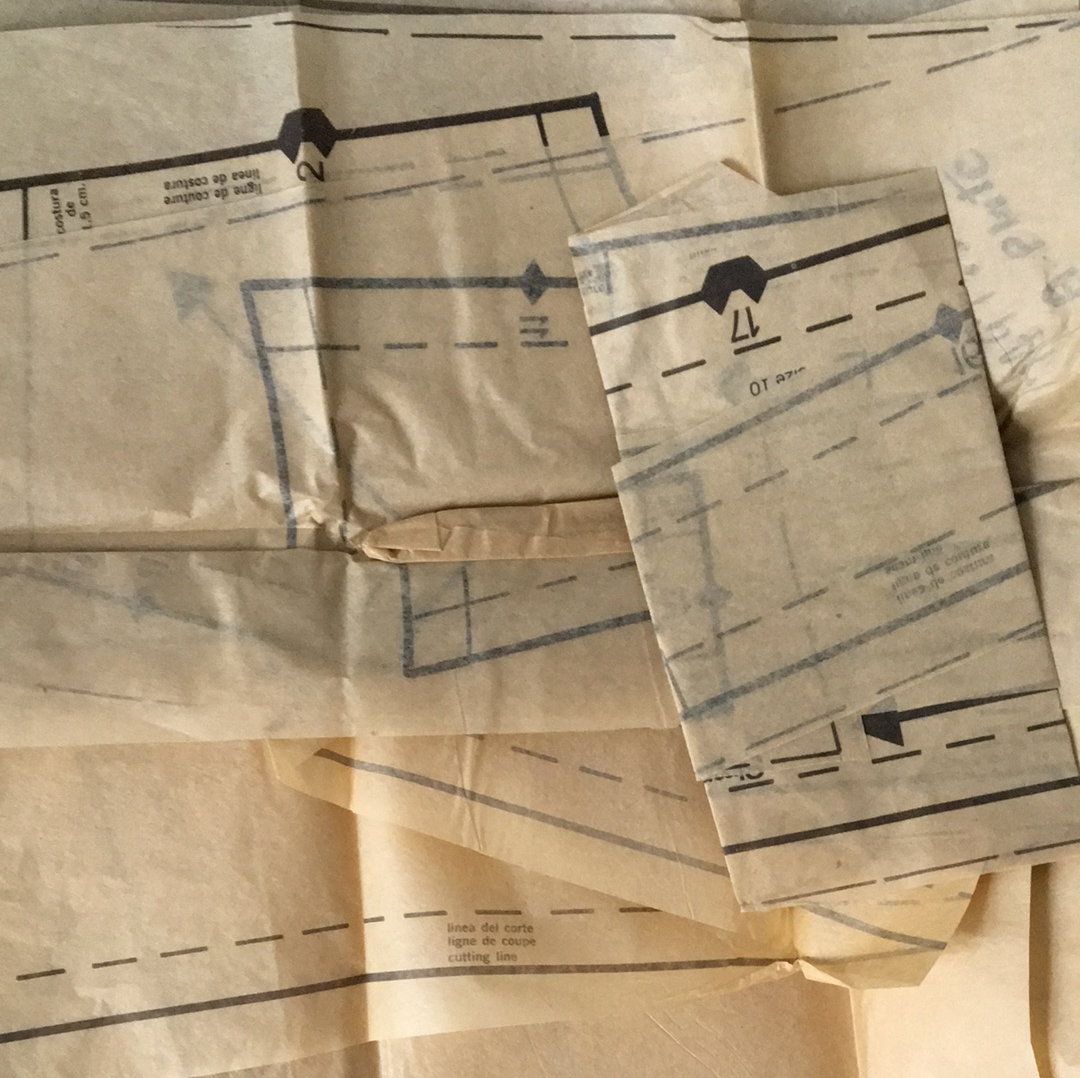 Ladies Bathing suit Wrap skirt Cover up Vintage Sewing Pattern Size 10 Simplicity 7497