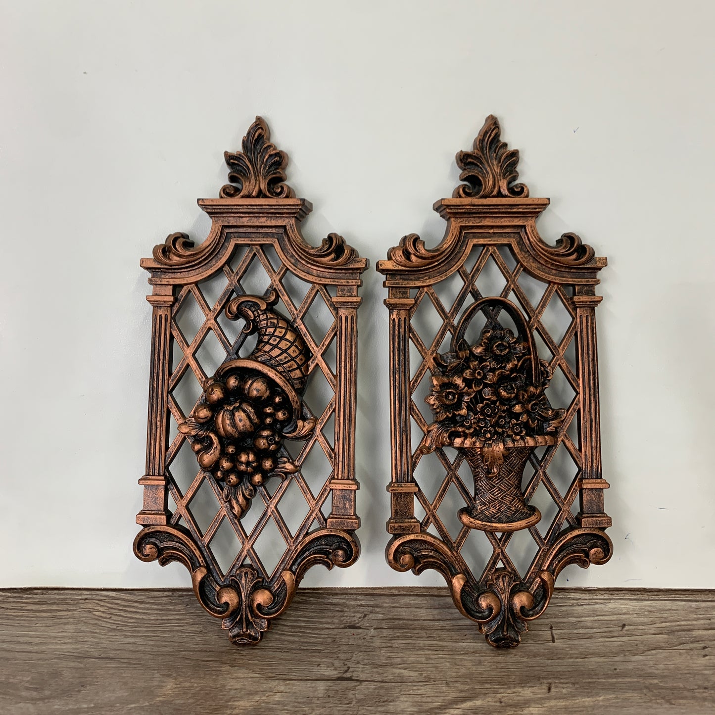 Vintage Kitchen Wall Decor, Plastic Kitchen Wall Hanging Set of 2 Cornucopia and Flower Basket