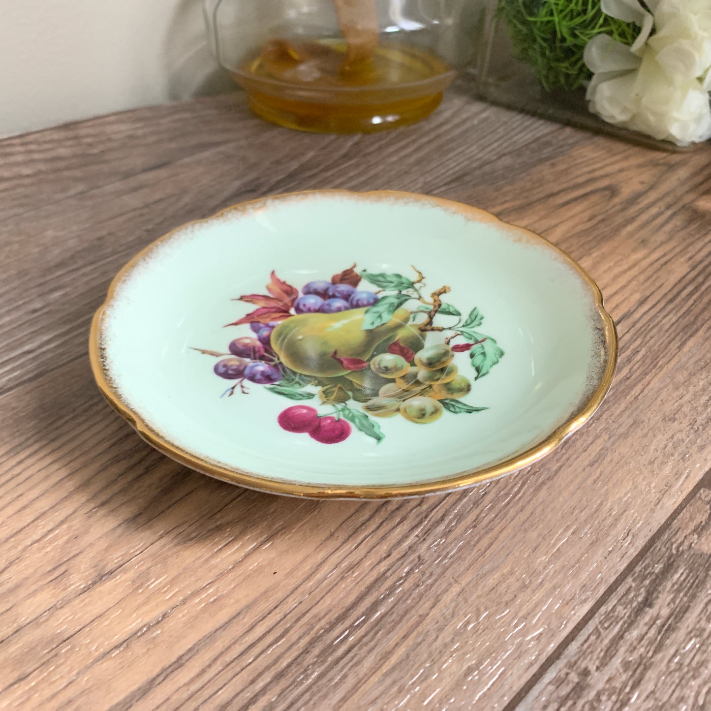 Royal Grafton Replacement Saucer Pale Green Saucer with Pears and Grapes