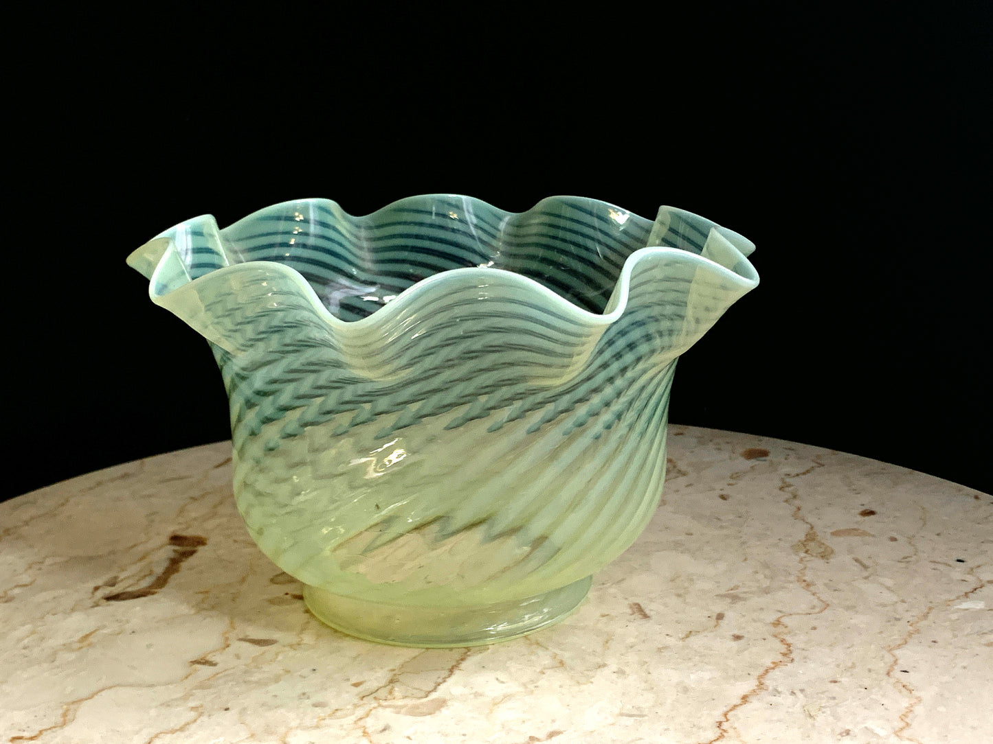 Banquet Table Oil Lamp