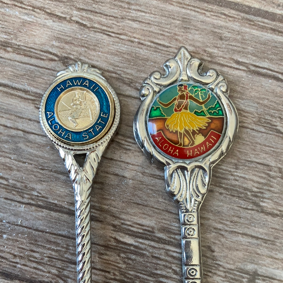 6 Hawaiian Vintage Collectible Souvenir Spoons Instant Collection