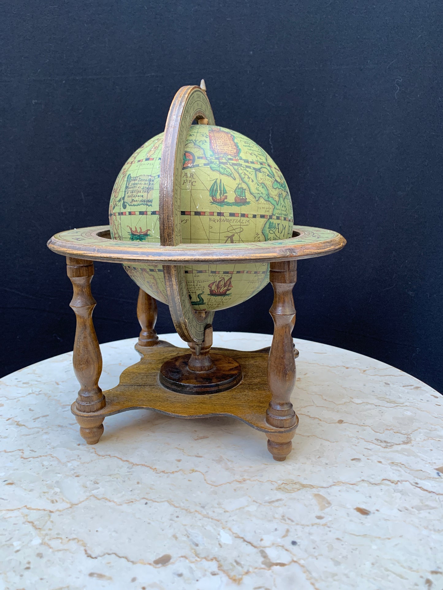 Globe