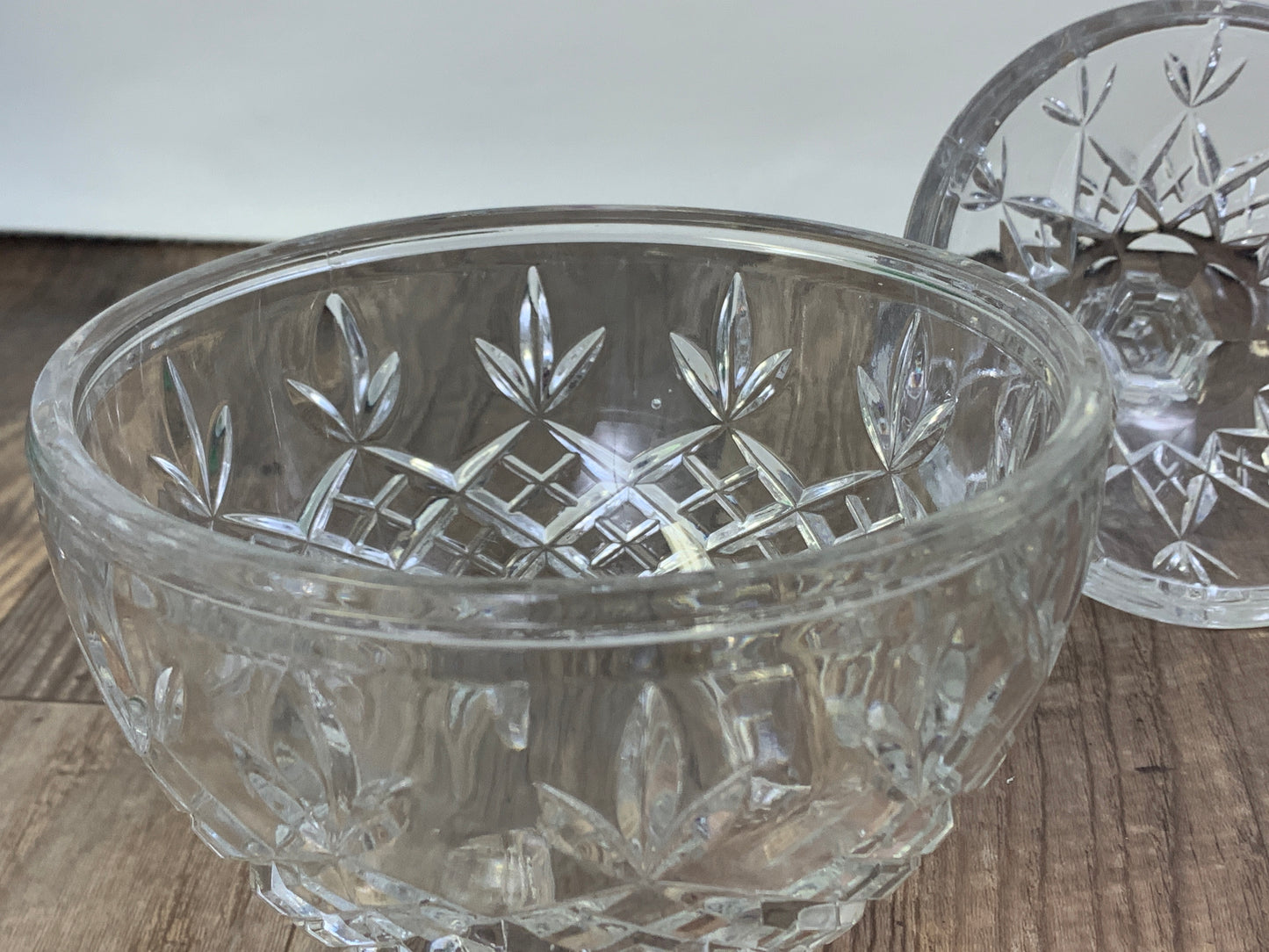 Candy Bowl with Lid Vintage Candy Bowl Cut Pattern Heavy Footed Candy Dish Housewarming Gift Vintage Home Decor