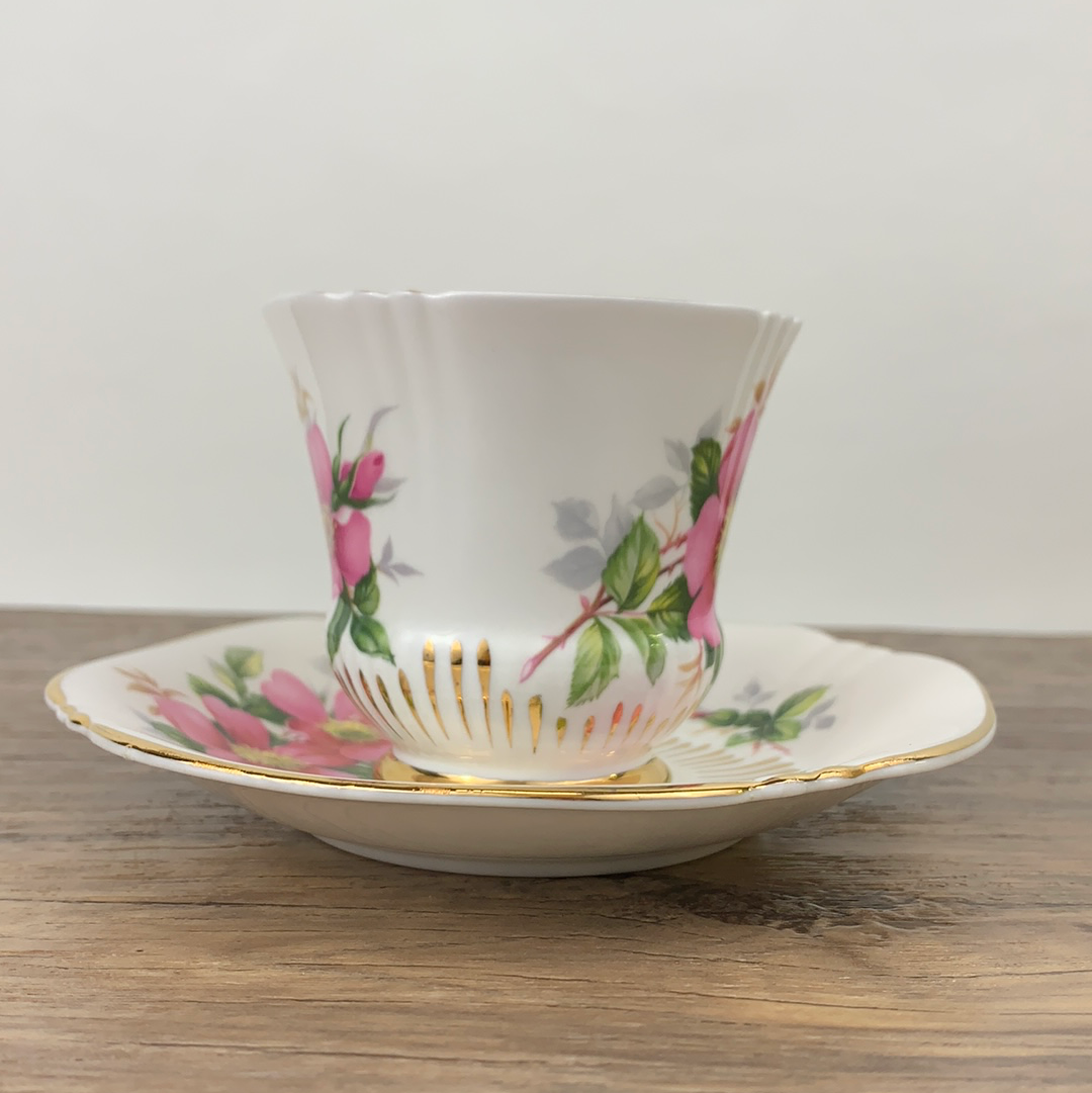 Vintage Floral Tea Cup Prairie Rose Canadian Provincial Flowers Tea Cup