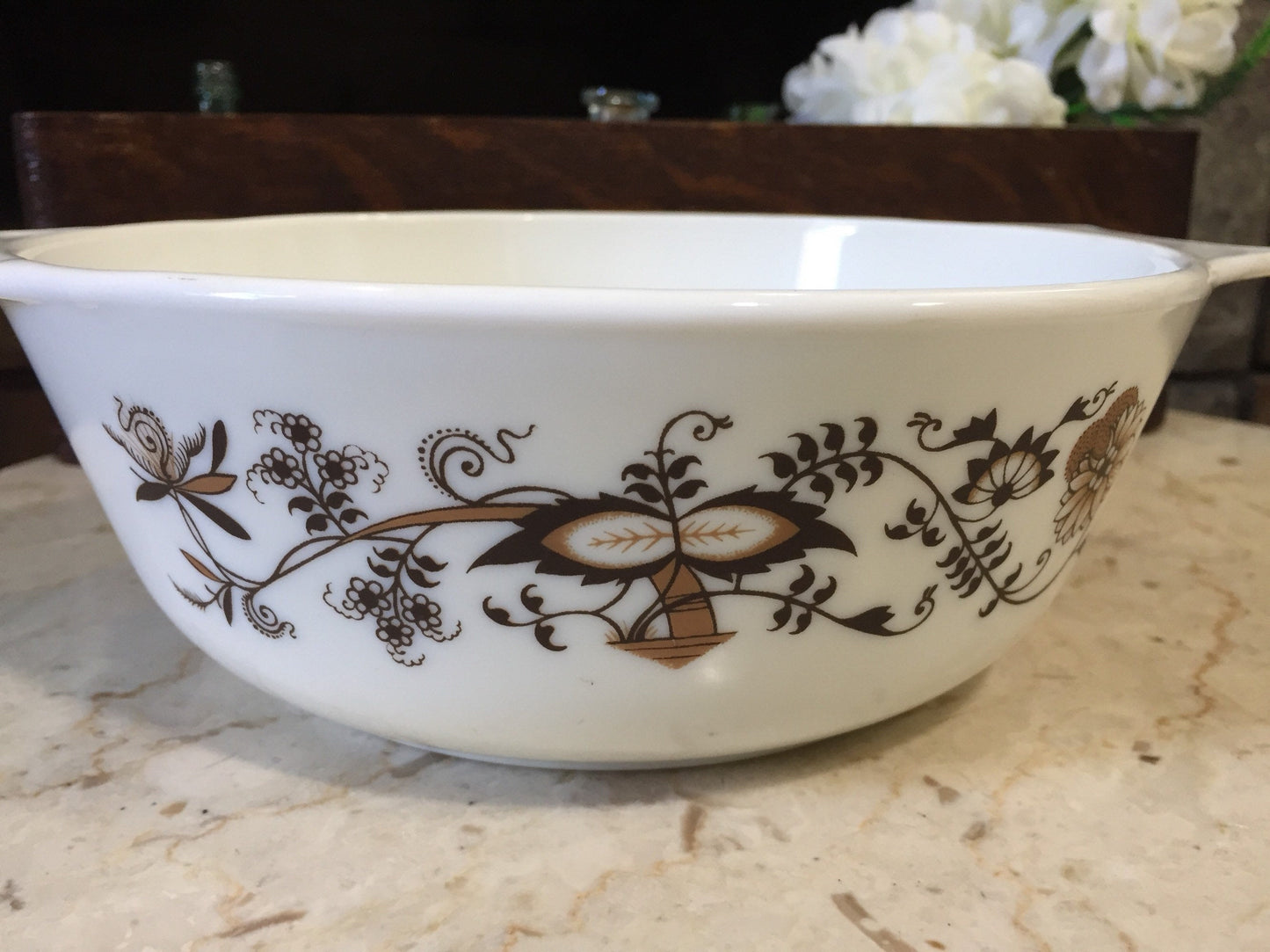 Vintage Pyrex England White Casserole Dish - Pyrex Vintage Casserole Dish - English Pyrex Cookware - Pyrex Casserole - jaj Pyrex