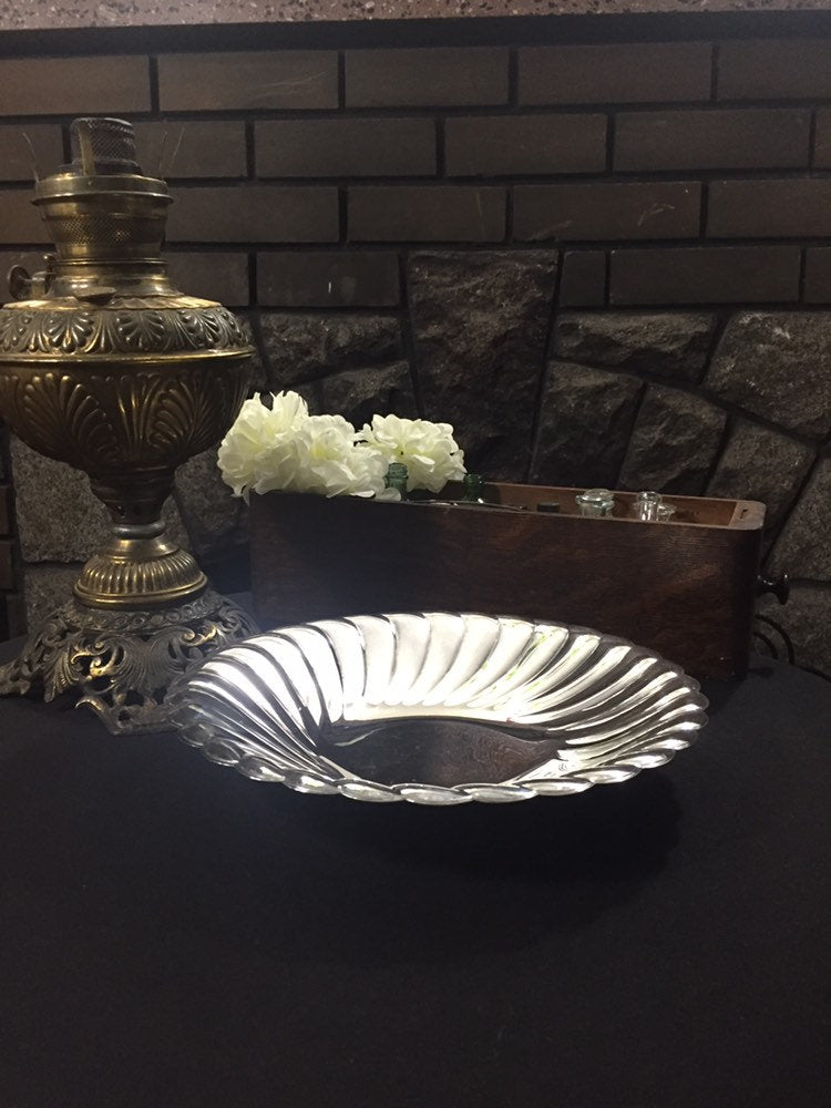 Vintage Silver Plated Fruit Bowl w/ Scalloped Edge