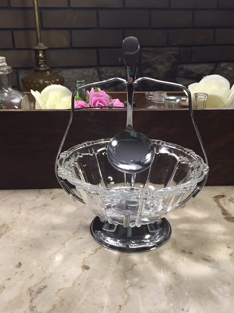 KIG Oyster and Pearl Condiment Dish with Stand