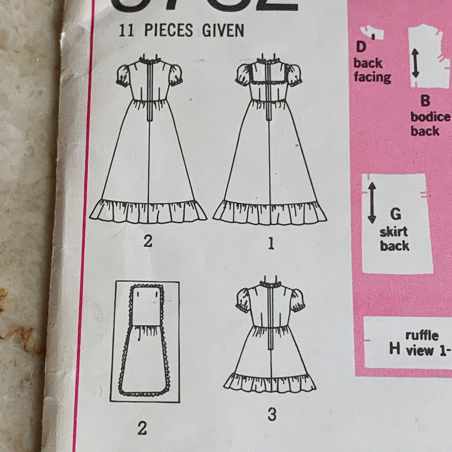 Girl’s Size 10 Dress with Apron 1971 Vintage Sewing Pattern Simplicity 9732