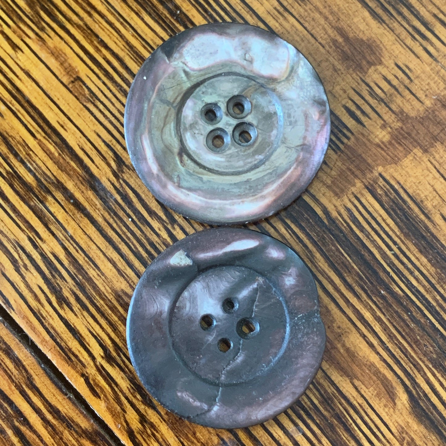 Set of 8 Vintage Shell Buttons 1.25” Diameter