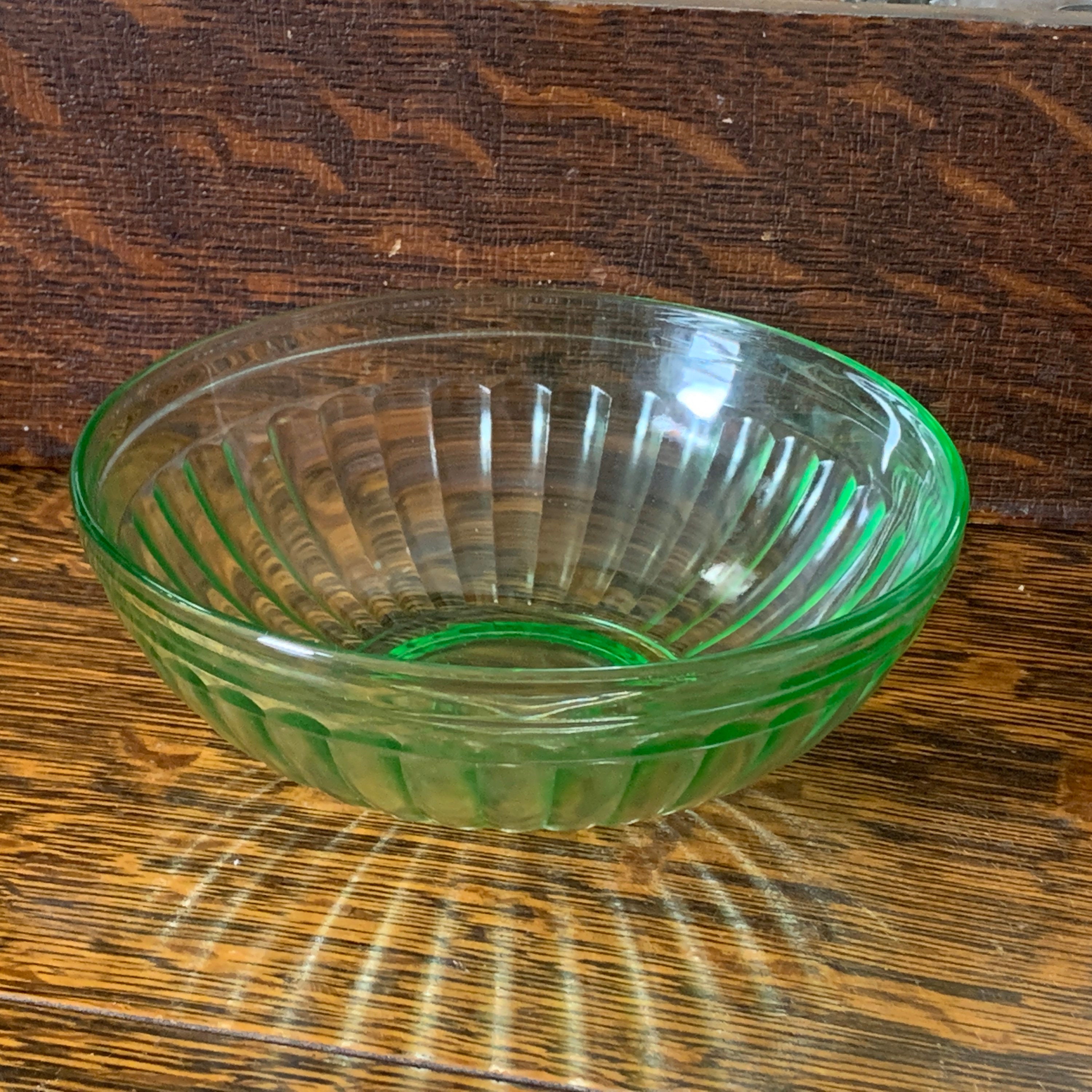 Set of 4 Pink Depression Glass Cereal Bowls outlet Aurora HAZEL ATLAS Free Shipping Canada USA