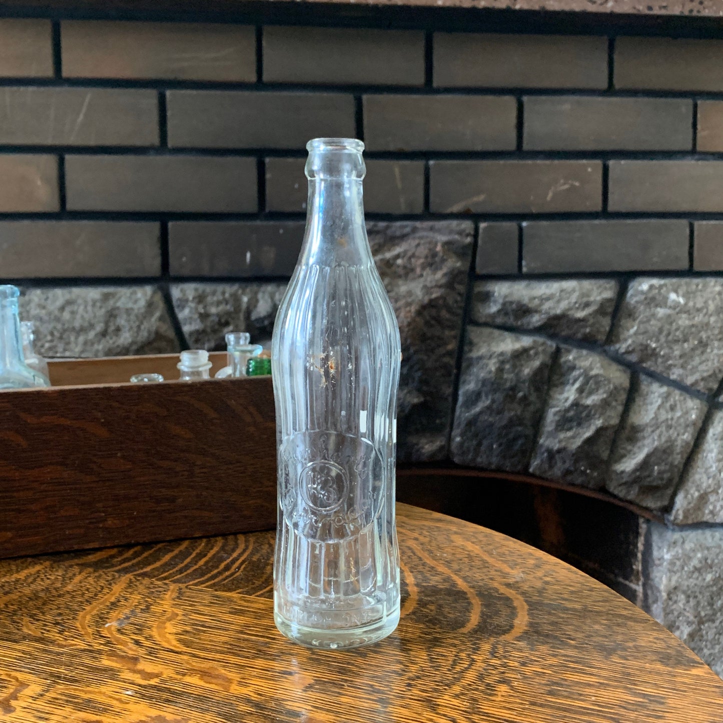 Vintage Pop Bottle Reinhart’s Beverages Guelph Ontario, Vintage Canadiana