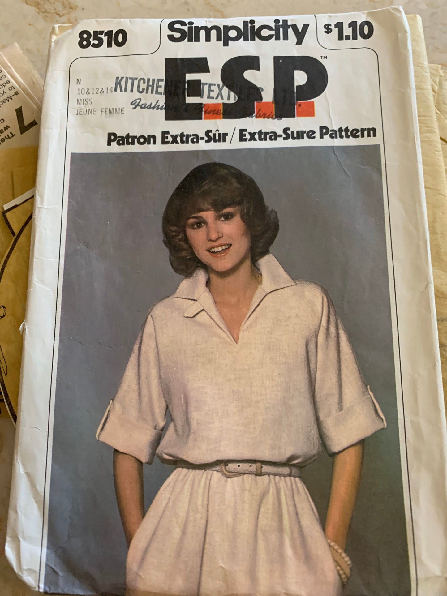 Misses Pull Over Dress with Pockets Vintage Sewing Pattern Simplicity 8510