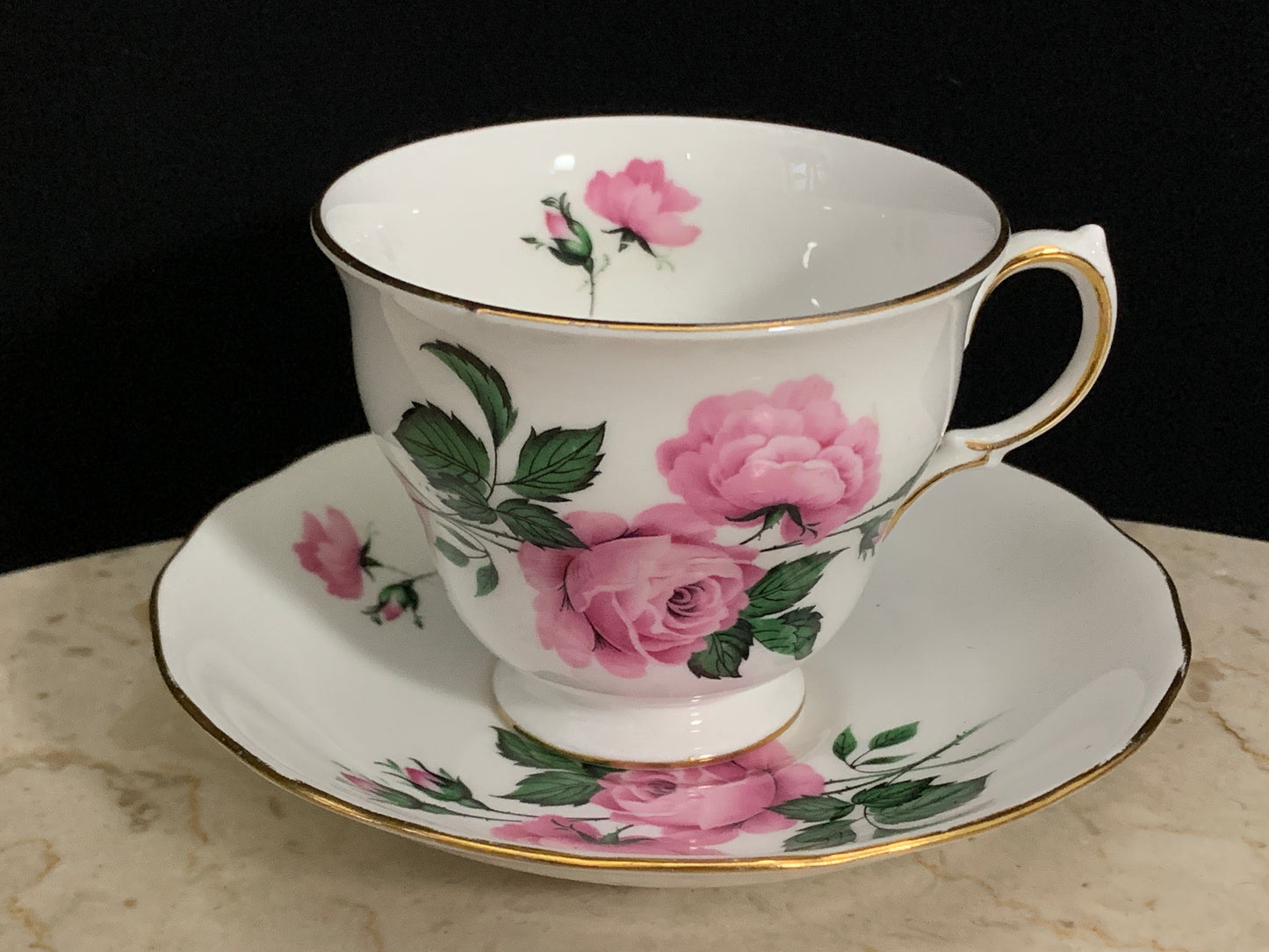 Vintage Tea Cup with Pink Roses Queen Anne Teacup