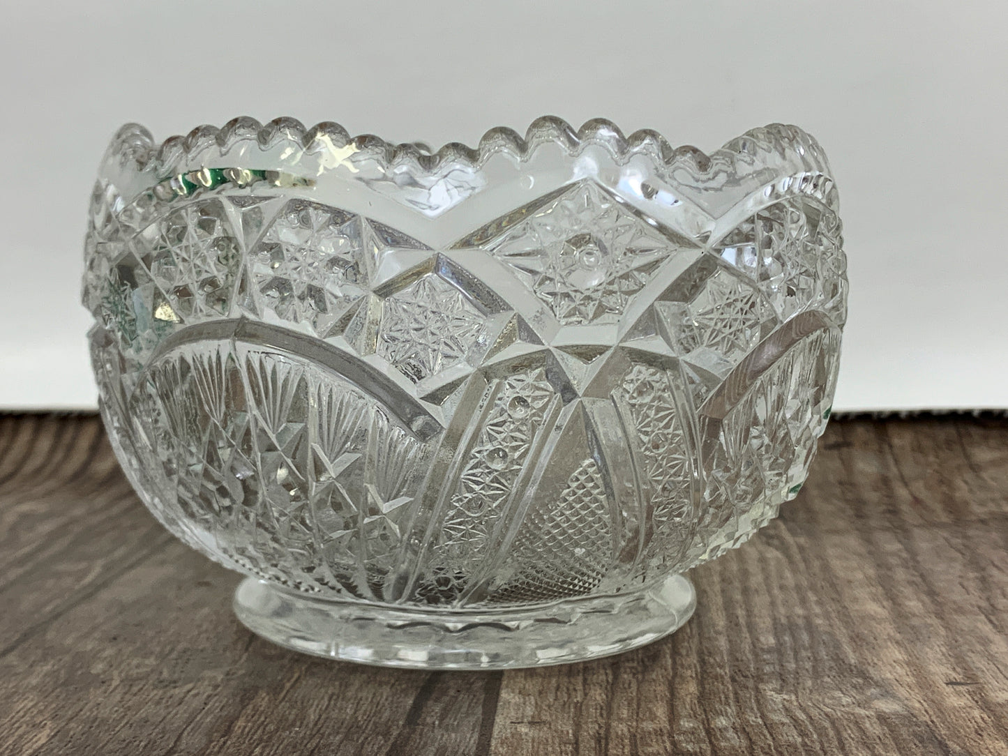 Pressed Glass Rose Bowl Wheat Sheaf Pattern Near Cut Nut Bowl