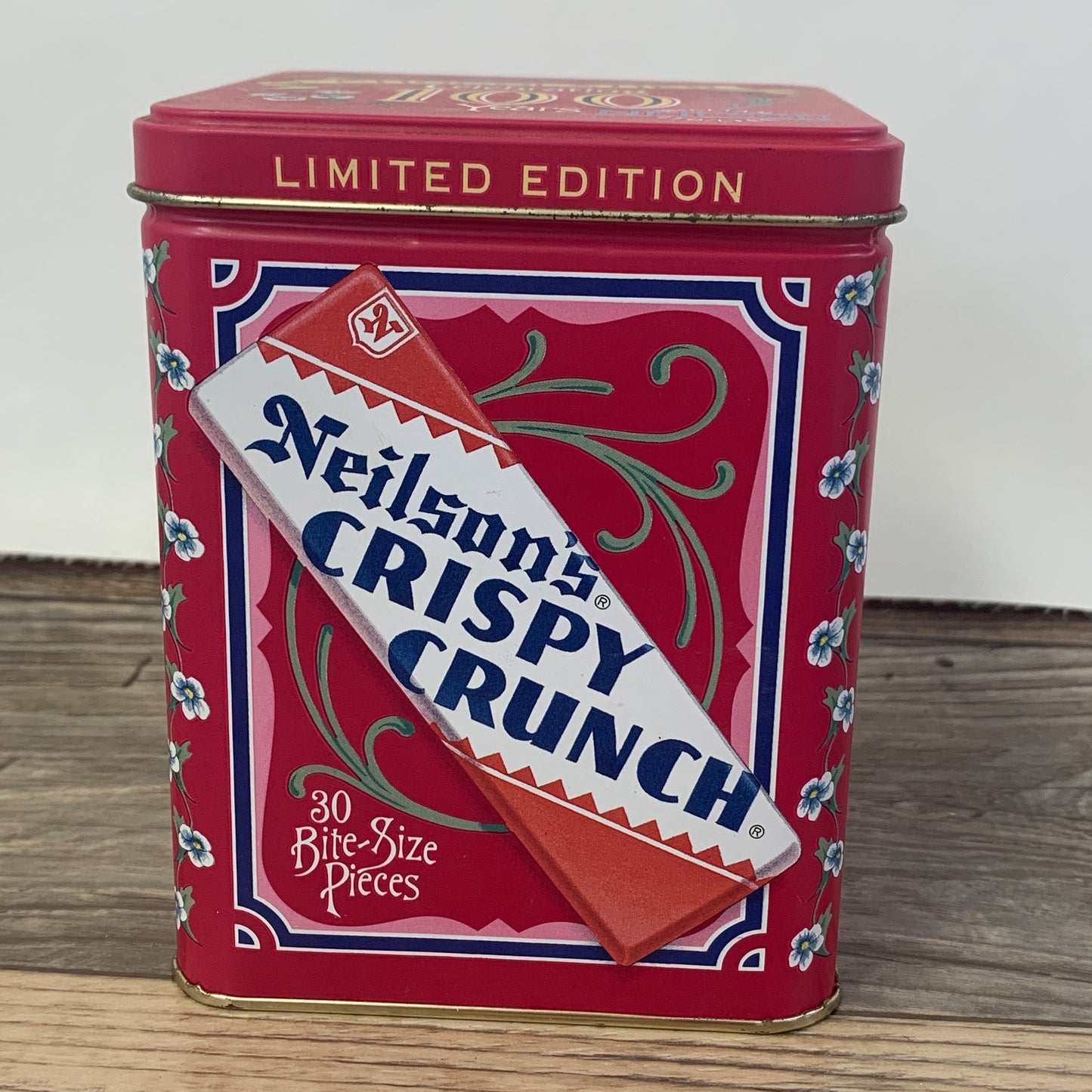 Crispy Crunch Commemorative Tin 1893 - 1993 Neilson's 100 years