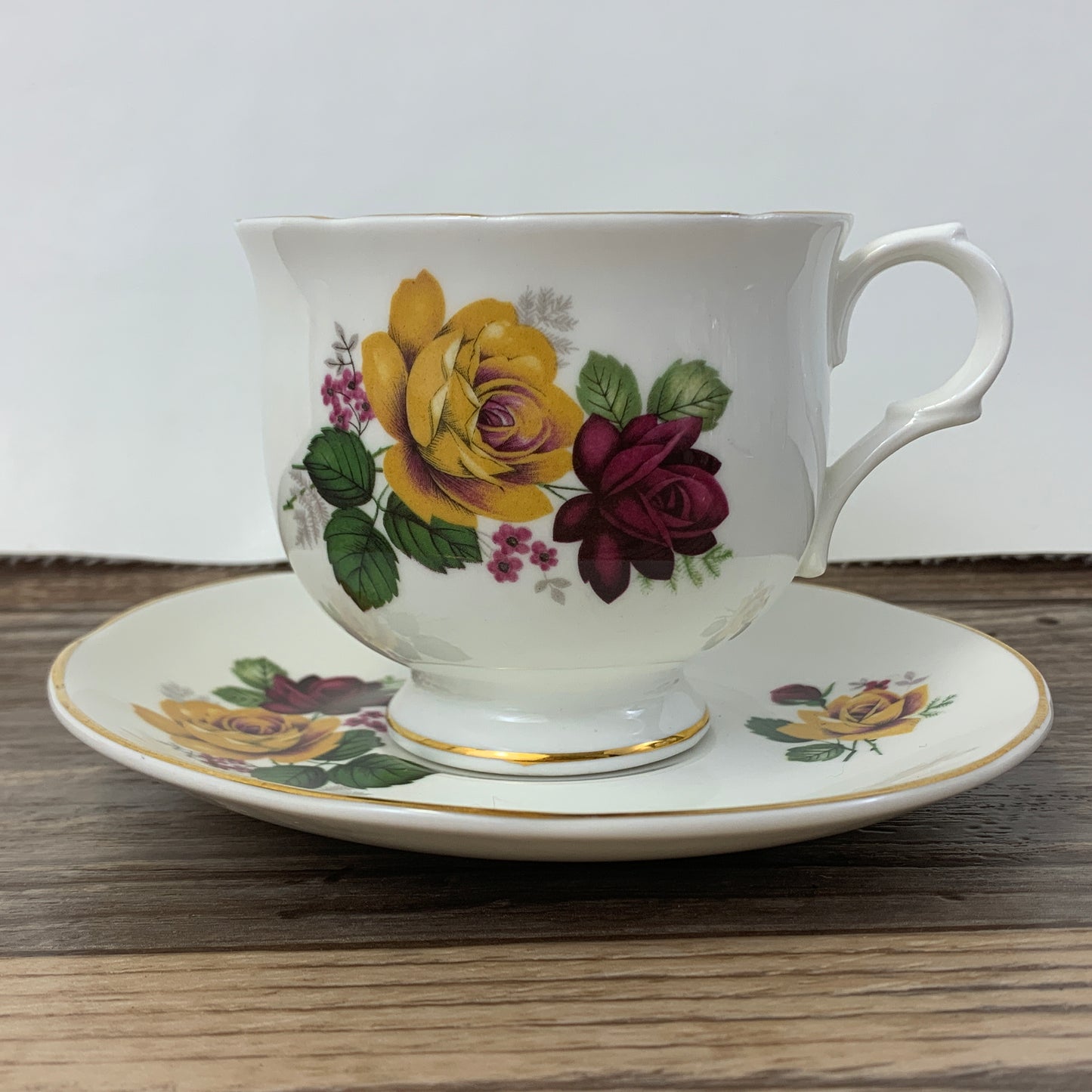 Yellow and Red Floral Pattern Vintage Teacup Sadler Wellington Fine Bone China Teacup with Tea Roses