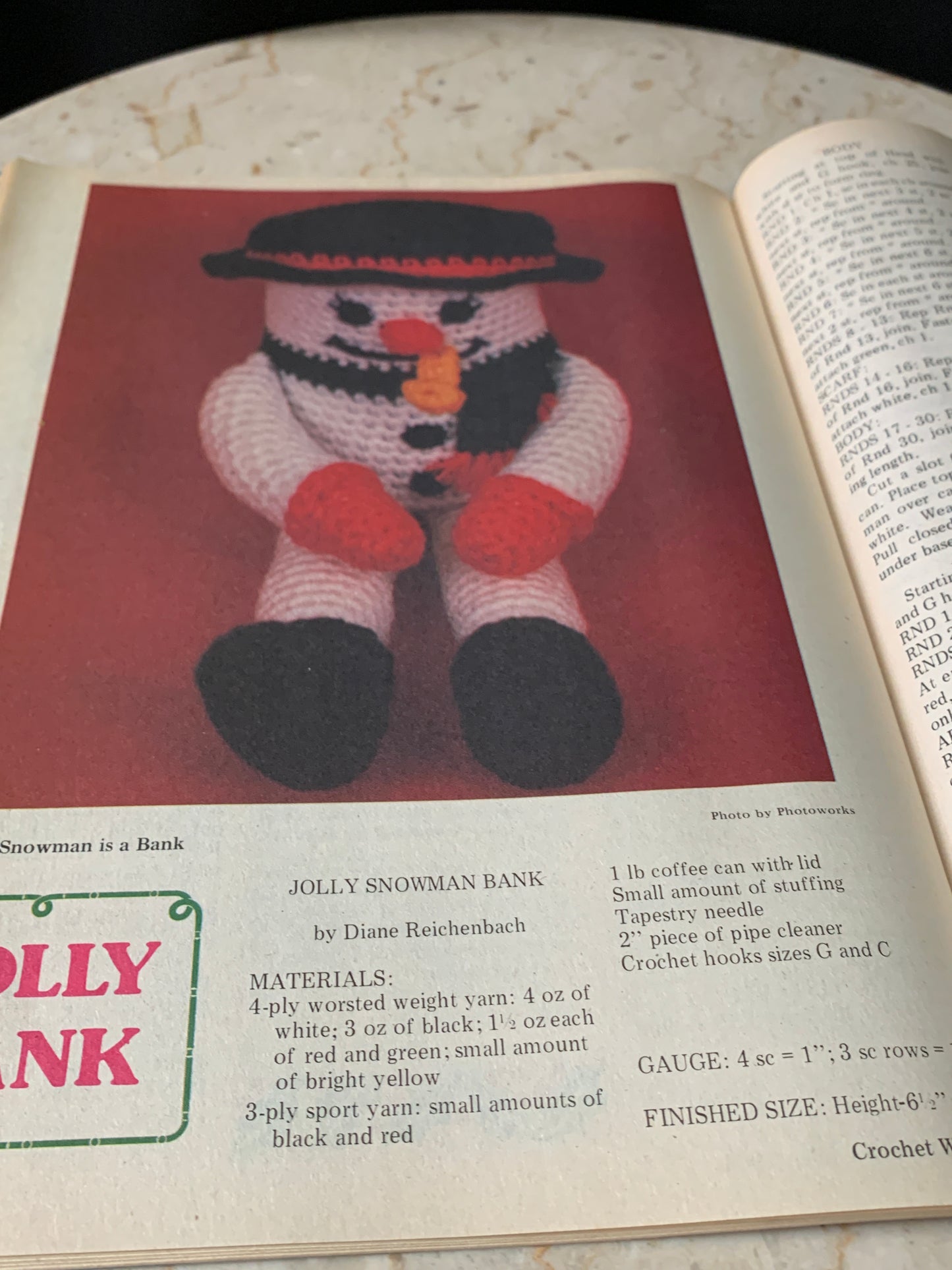 Vintage Christmas Crochet Pattern Magazine December 1985