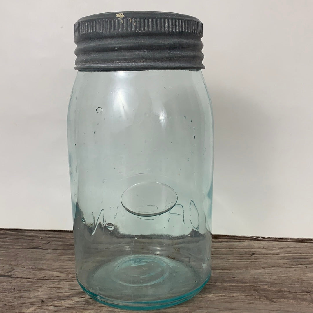 Aqua Blue Vintage Canning Jar Crown Canning Jar Quart Size, Vintage Farmhouse Decor, Dry Kitchen Storage