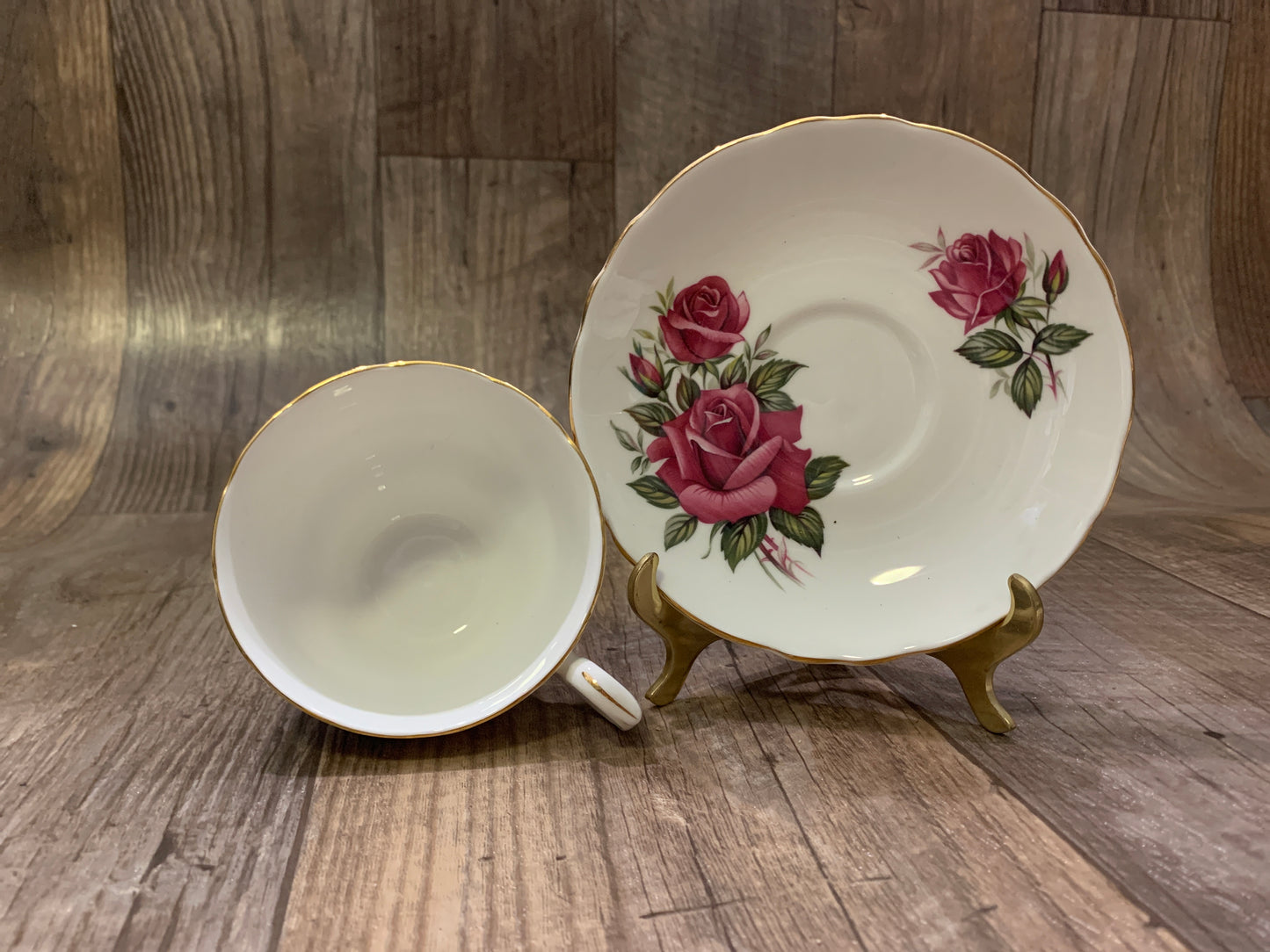 Vintage Tea Cup with Red Roses Staffordshire White Teacup with Red Roses