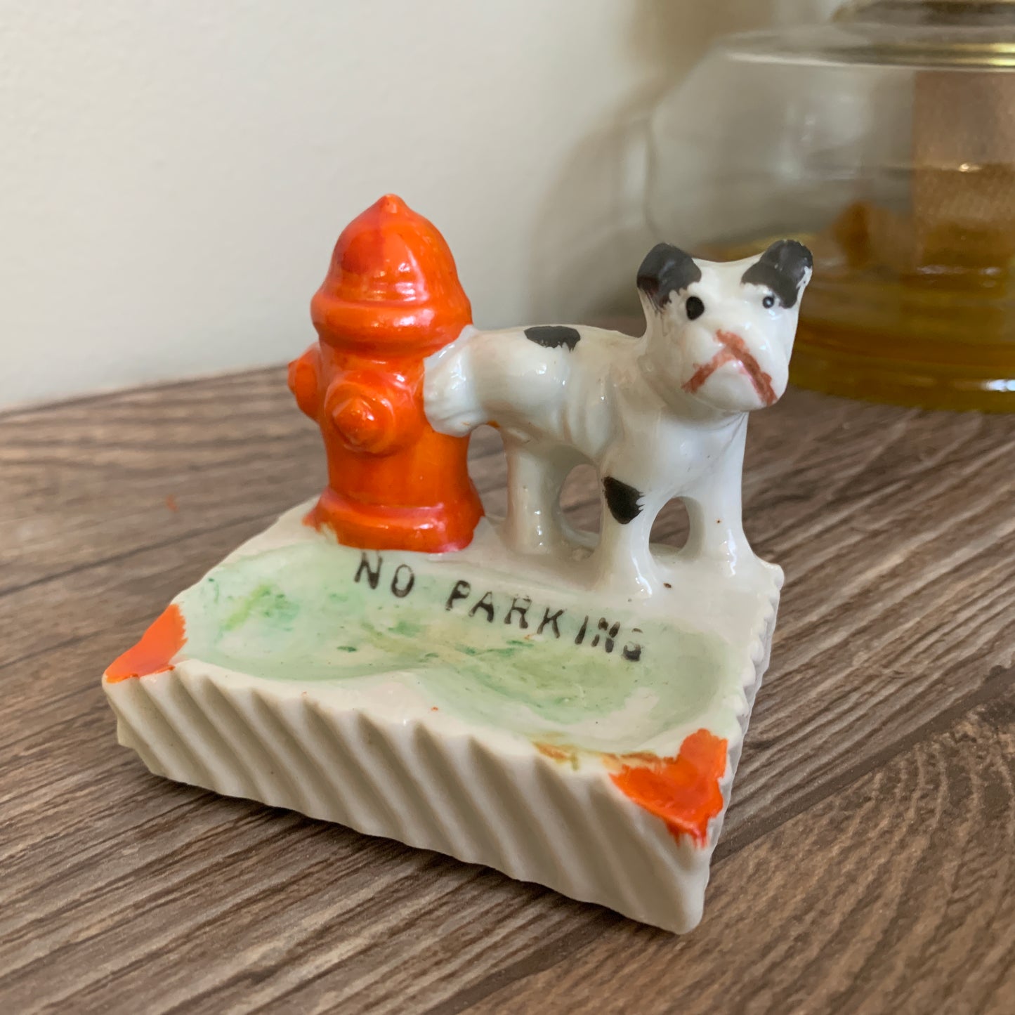 Mini Ceramic Ashtray No Parking Dog Peeing on Fire Hydrant Made in Japan collectibe