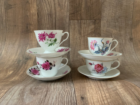 Set of 4 Vintage Floral Teacups Instant Tea Party