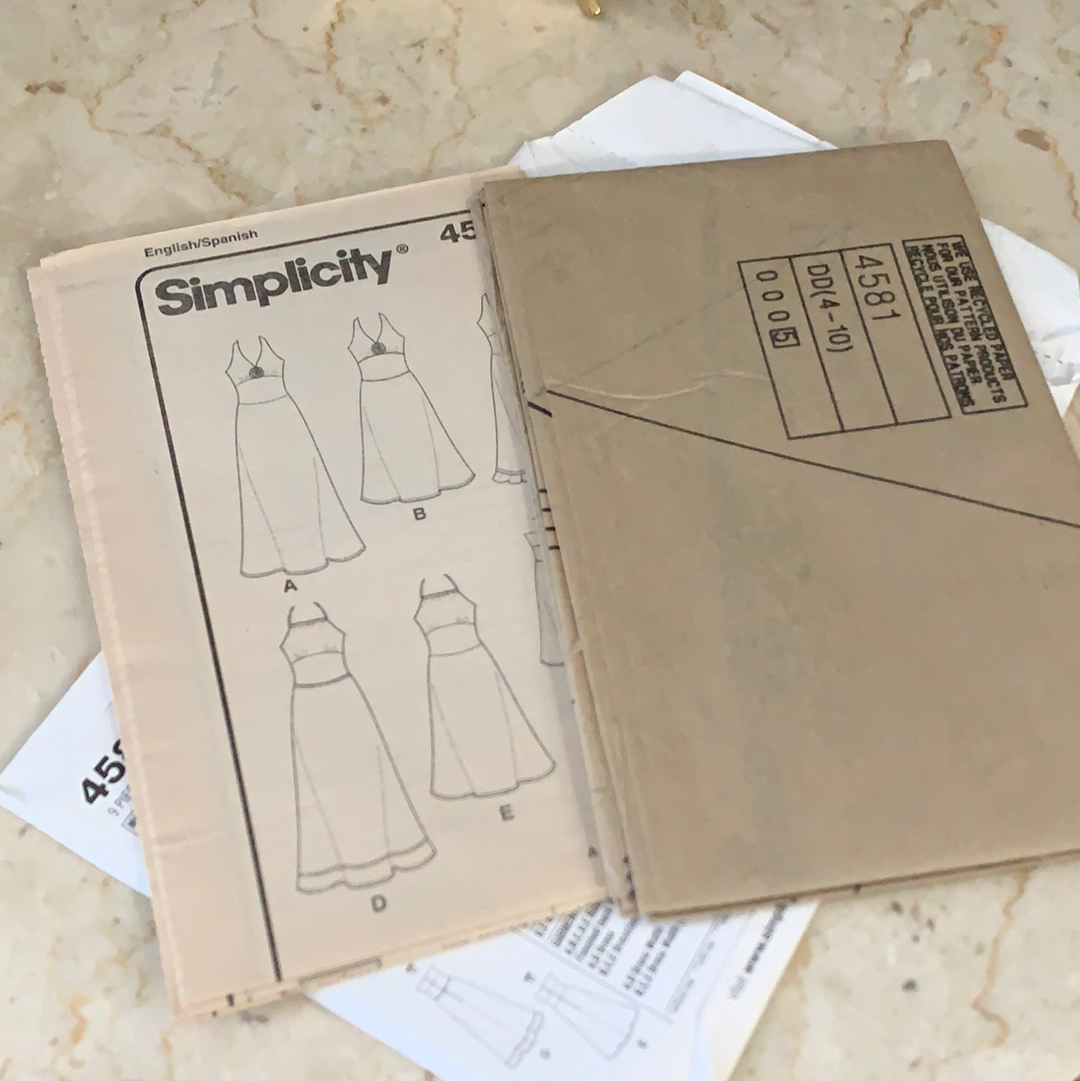 Halter Dress Sewing Pattern Simplicity 4581 Misses Dress in 2 Lengths with Bodice Variations