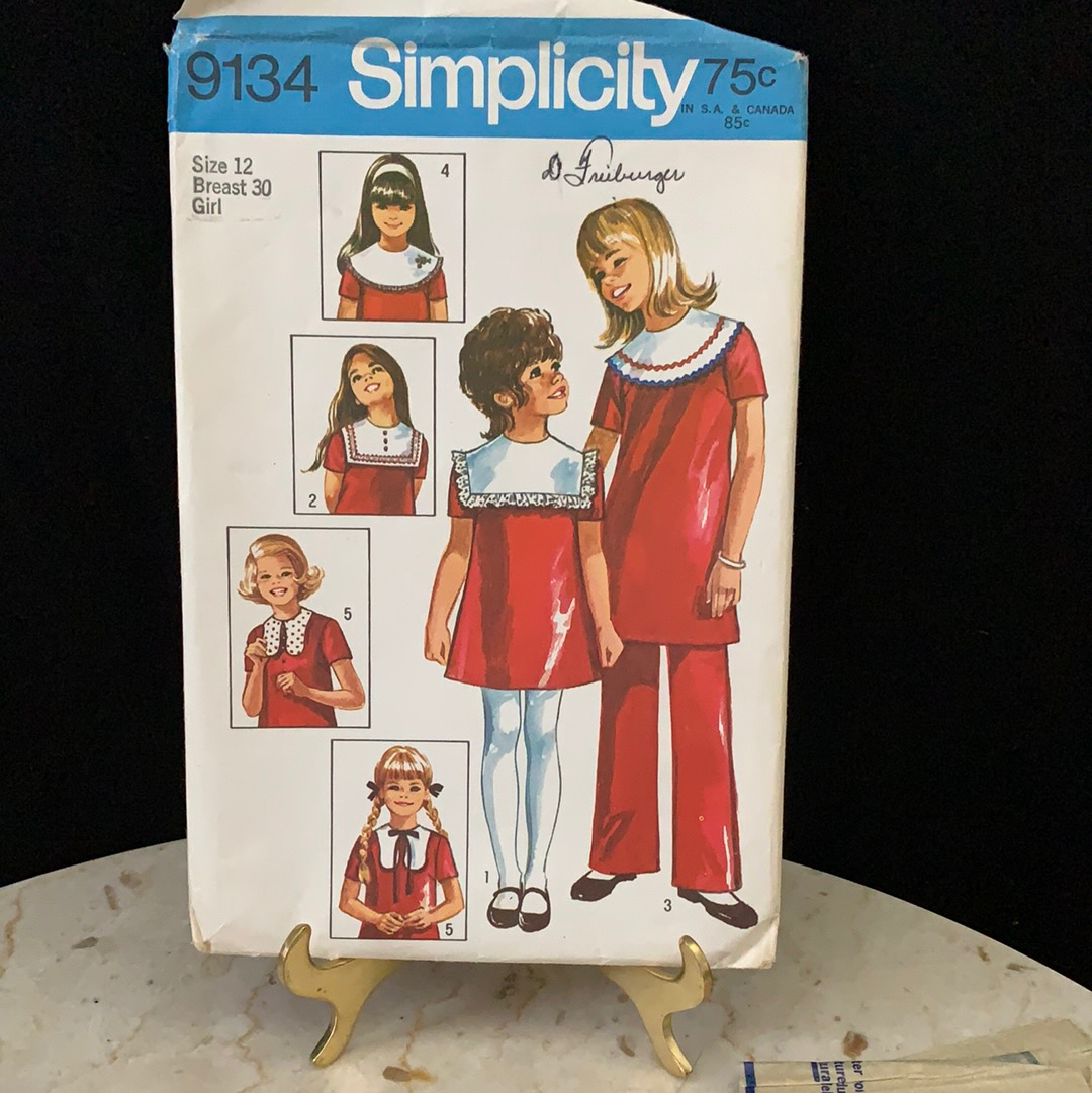 Girls Dress with Detachable Collars and Pants Vintage Sewing Pattern Simplicity 9134