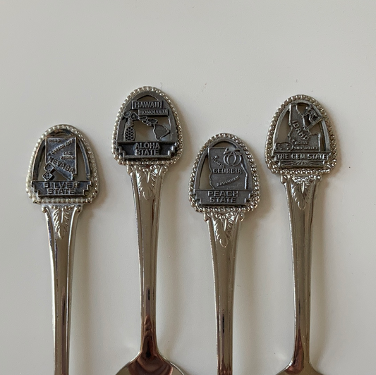 4 USA Vintage Souvenir Spoons Nevada Georgia Idaho Hawaii