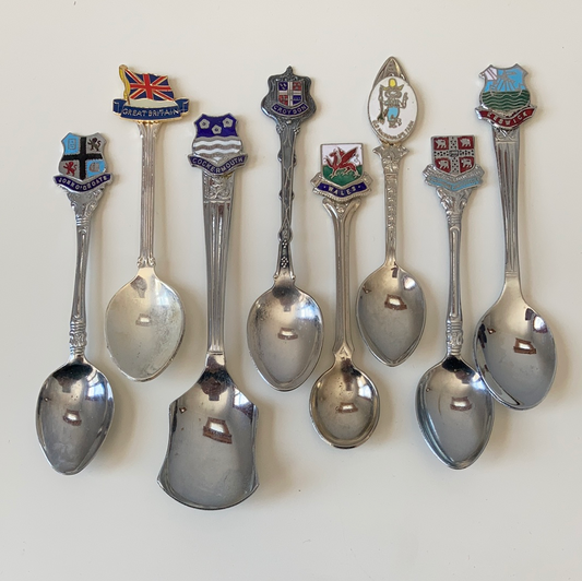 8 United Kingdom Britain and Wales Vintage Collectible Souvenir Spoons