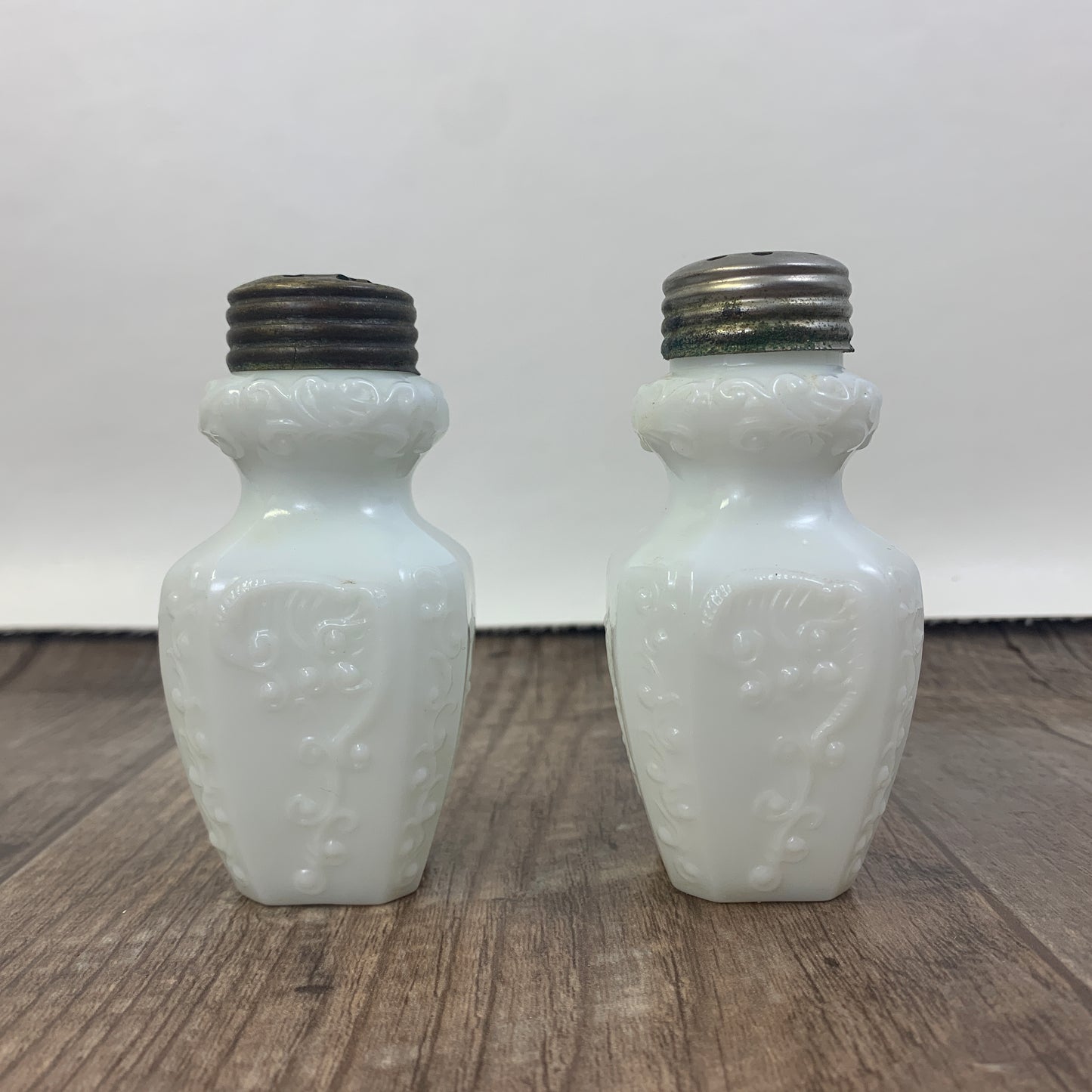 EAPG Antique Salt and Pepper Shakers Diamond Glass Co No 7