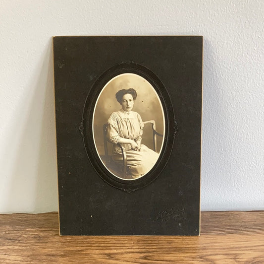 Antique Edwardian era Original Photograph of a Lady Cabinet Card, Antique Photograph