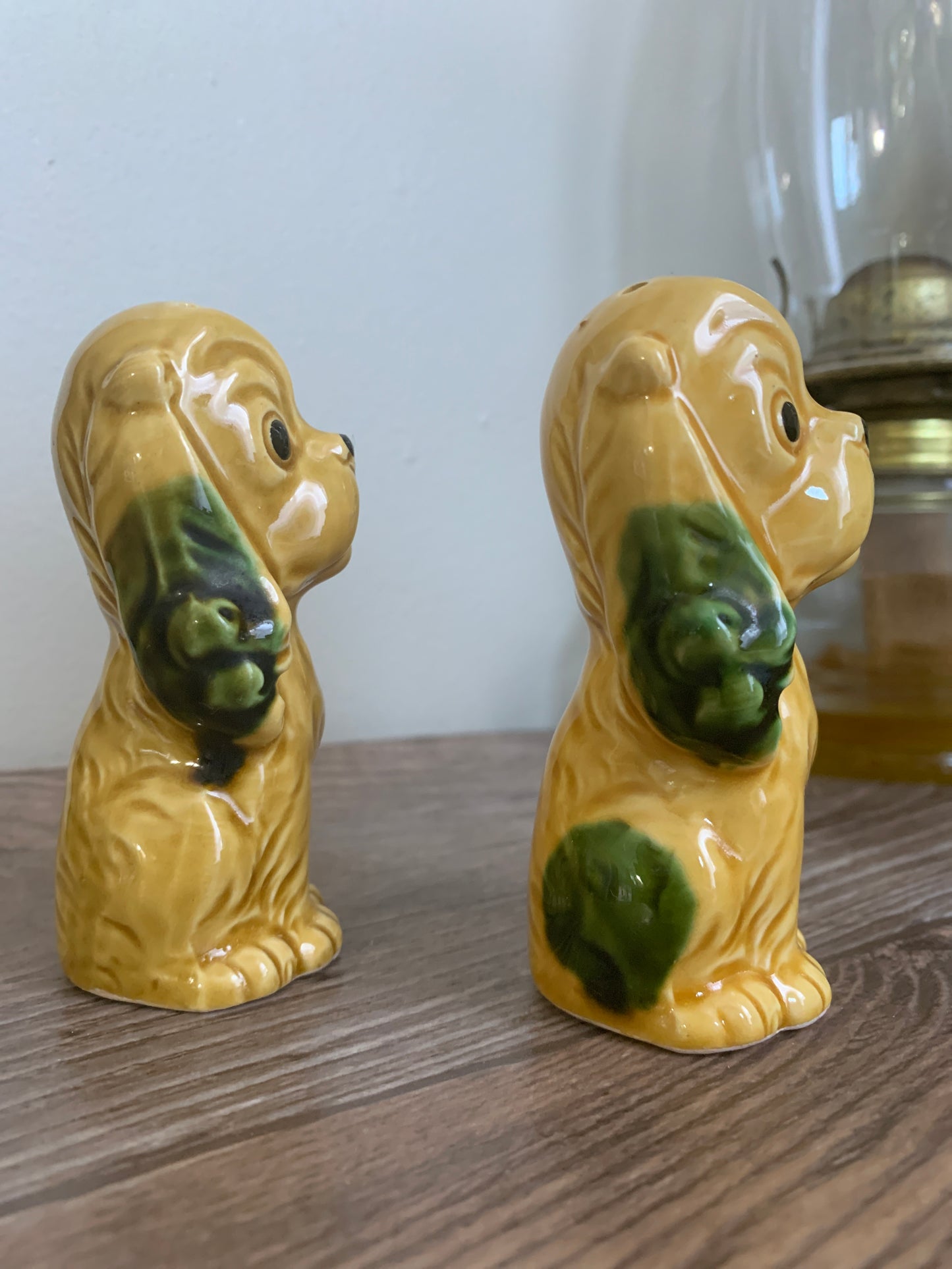 Vintage Dog Salt and Pepper Shakers, Puppy Vintage Salt Shakers