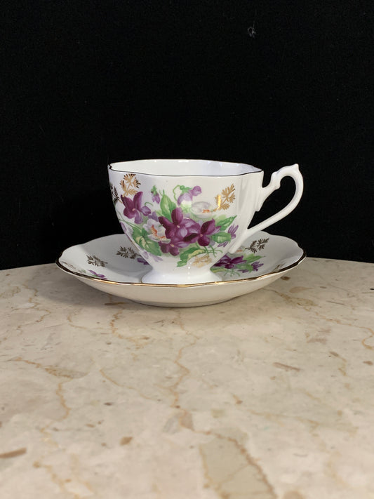 Vintage Tea Cup with Violets Purple Floral Queen Ann Teacup