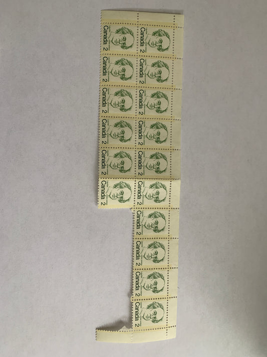 Wilfred Laurier Canadian 2 Cent Stamps 16 Stamps Top of Sheet