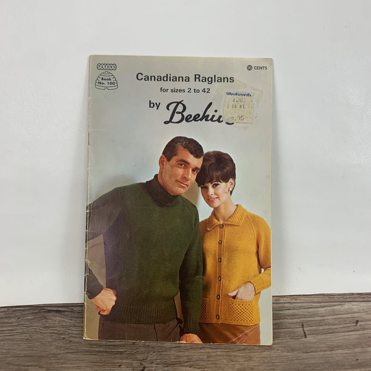 Vintage Paton's Pattern Book Raglan Sweaters Size 2 to 42