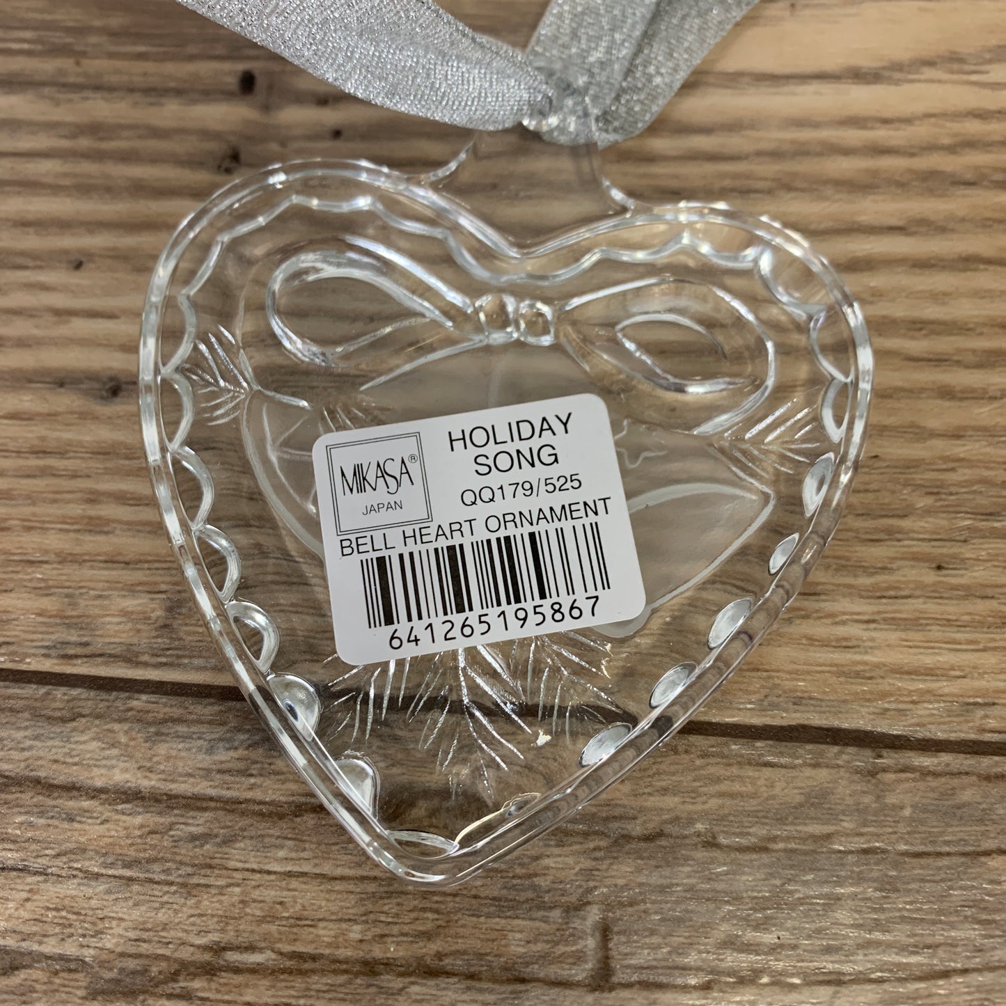 Mikasa Holiday Song Heart Shaped Crystal Ornament - In original Box