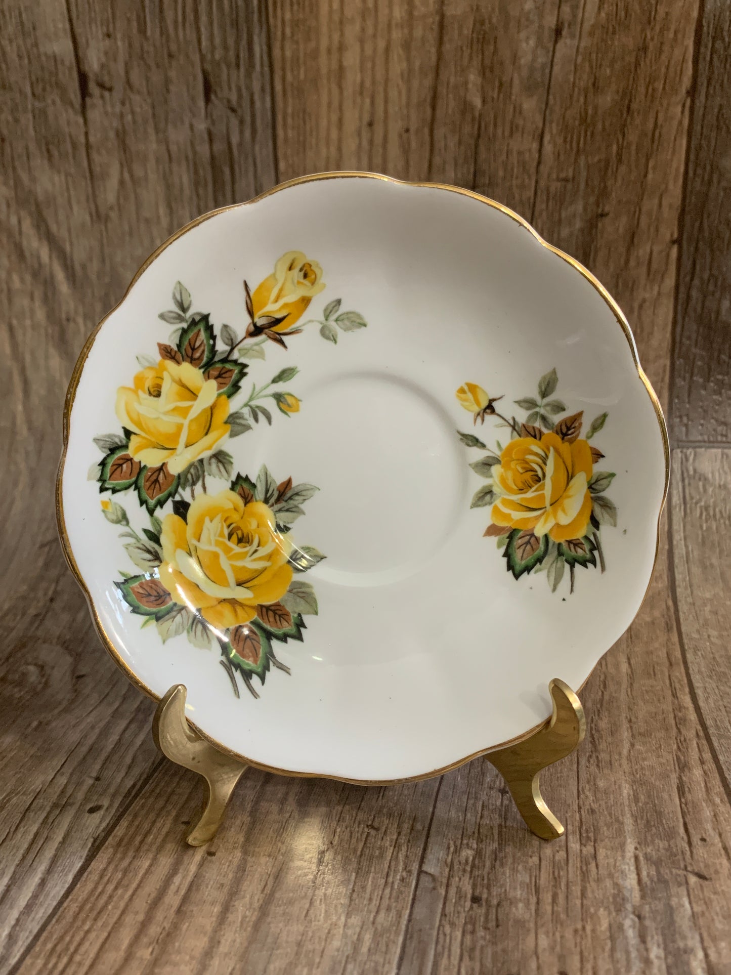 Yellow Floral Vintage Tea Cup Queen Anne Teacup