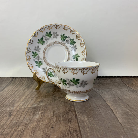 Colclough China Tea Cup, Maple Leaf Pattern Vintage Teacup, Gifts for Mom