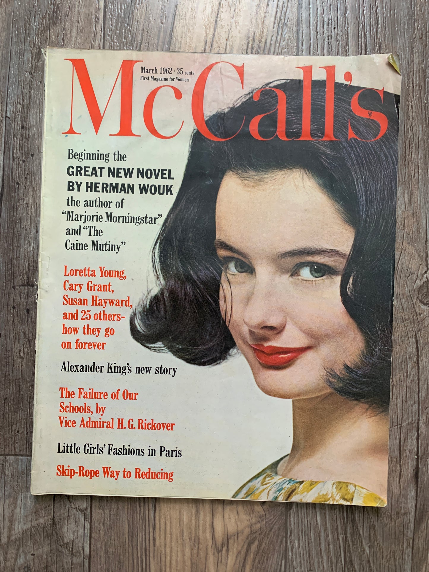 McCalls March 1962 Vintage Womans Magazine Scrapbooking Paper Ephemera