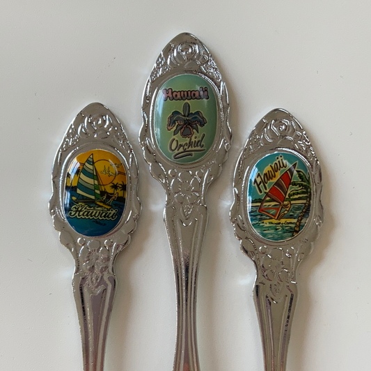 3 Vintage Hawaiian Collectible Souvenir Spoons Hawaiian Travel  Gifts Instant Collection Vintage Souvenir